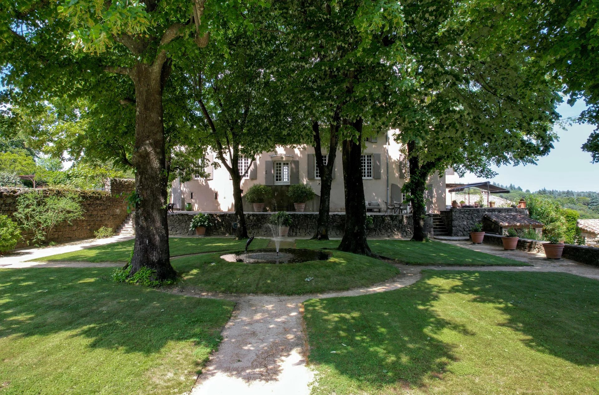 Troisième photo
