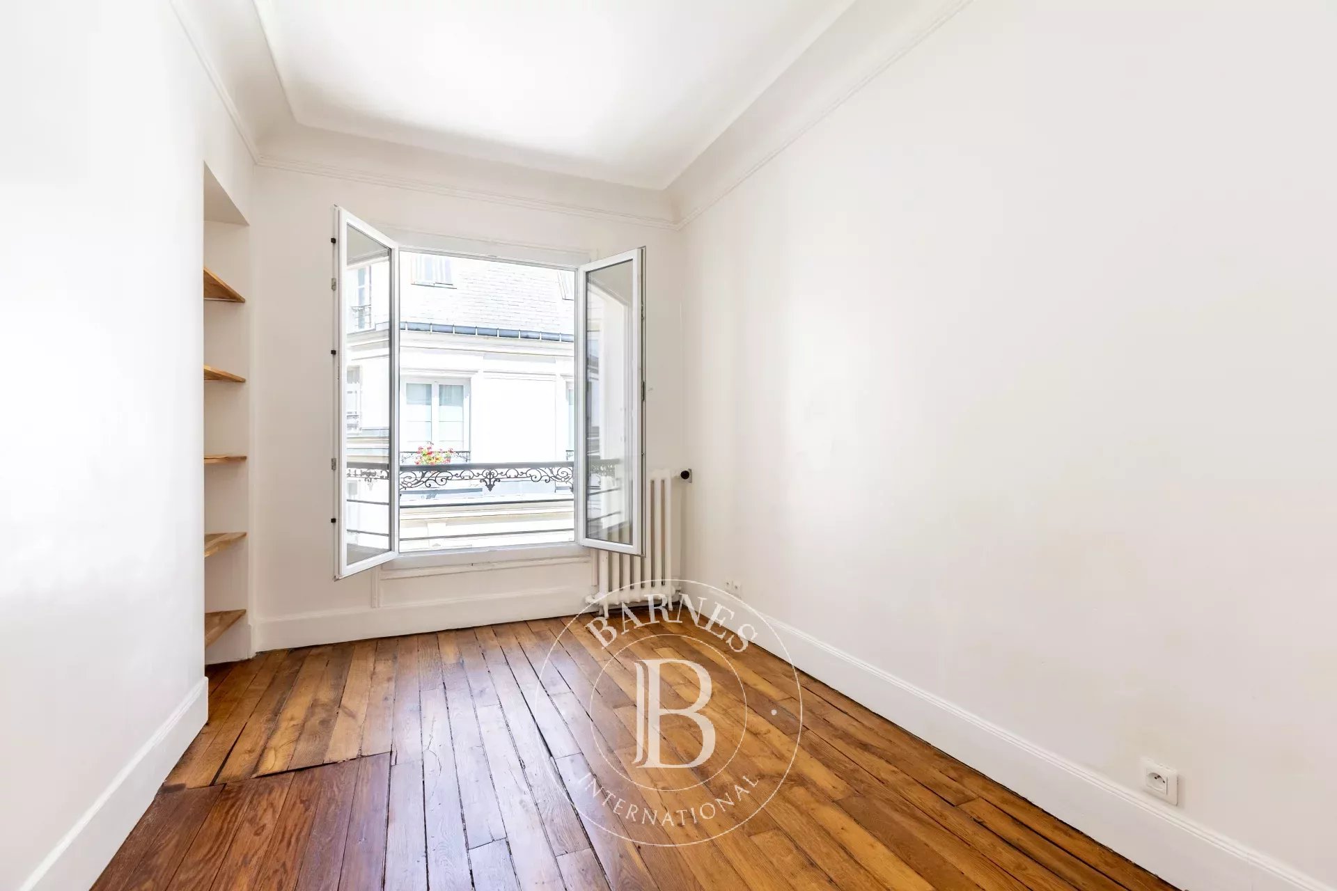 Paris  - Apartment 4 Bedrooms - picture 14