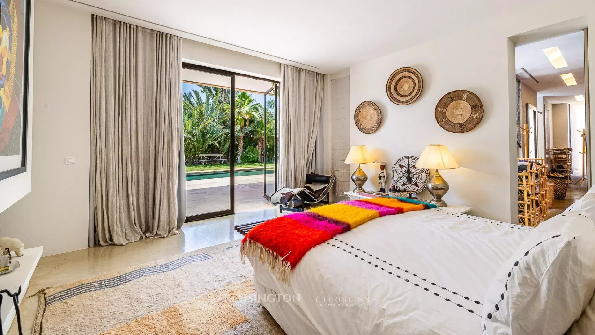 6 Bedroom Villa/Townhouse's Image 24