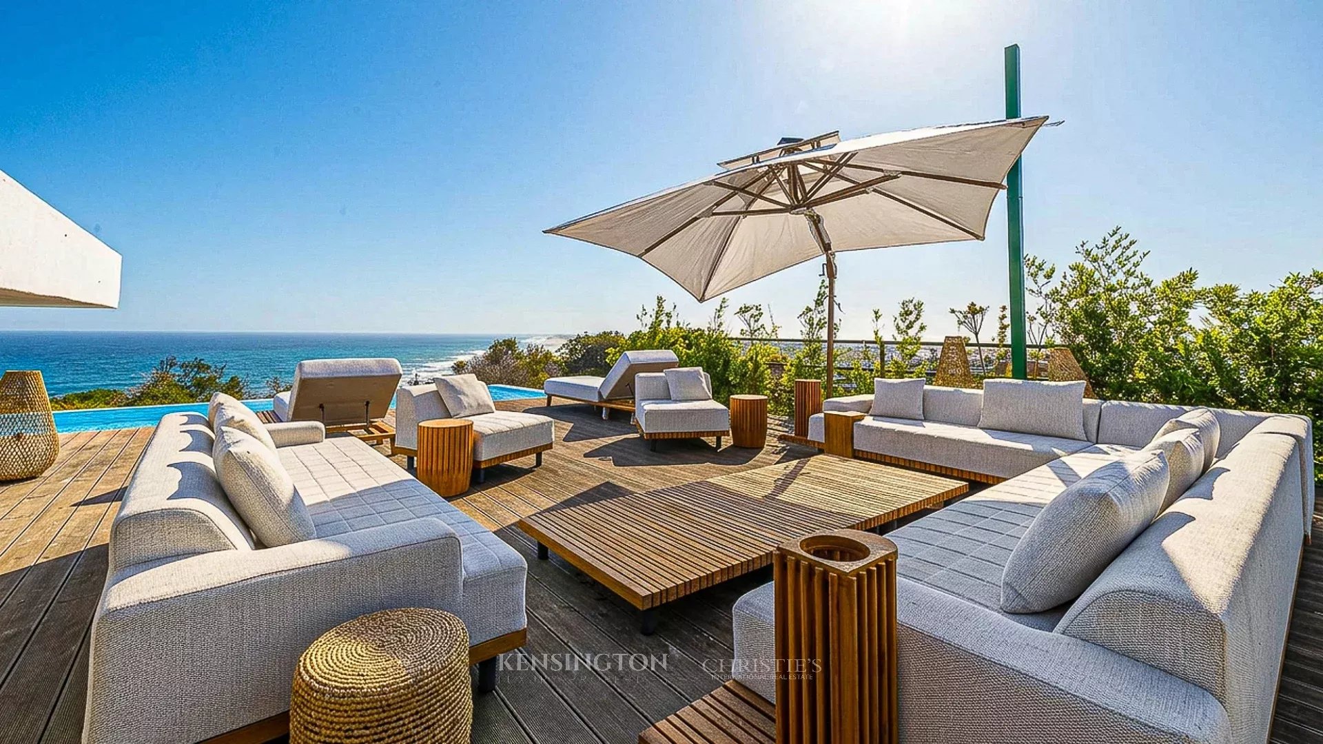 9 Bedroom Villa/Townhouse's Image 5