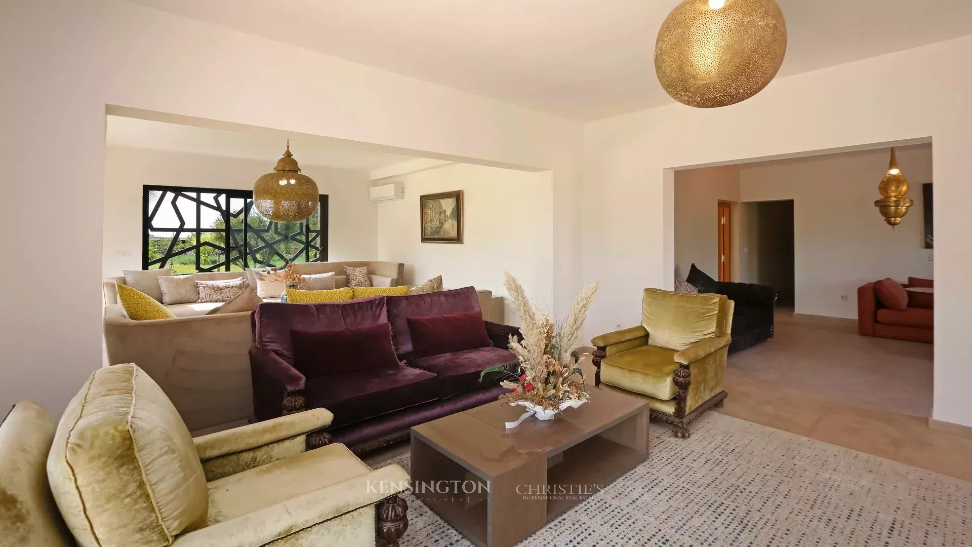 7 Bedroom Villa/Townhouse's Image 29
