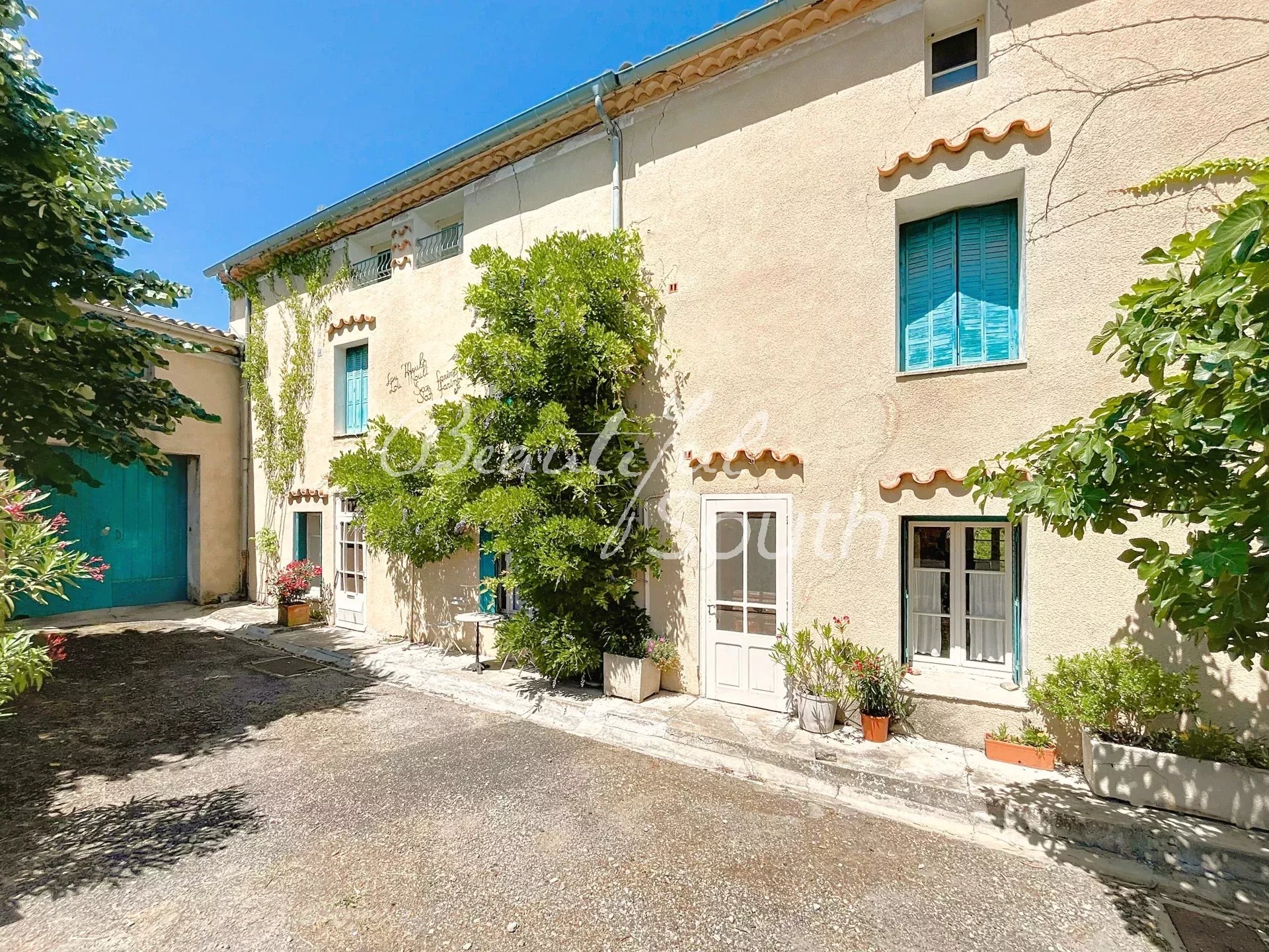 Sale Village house Corbières