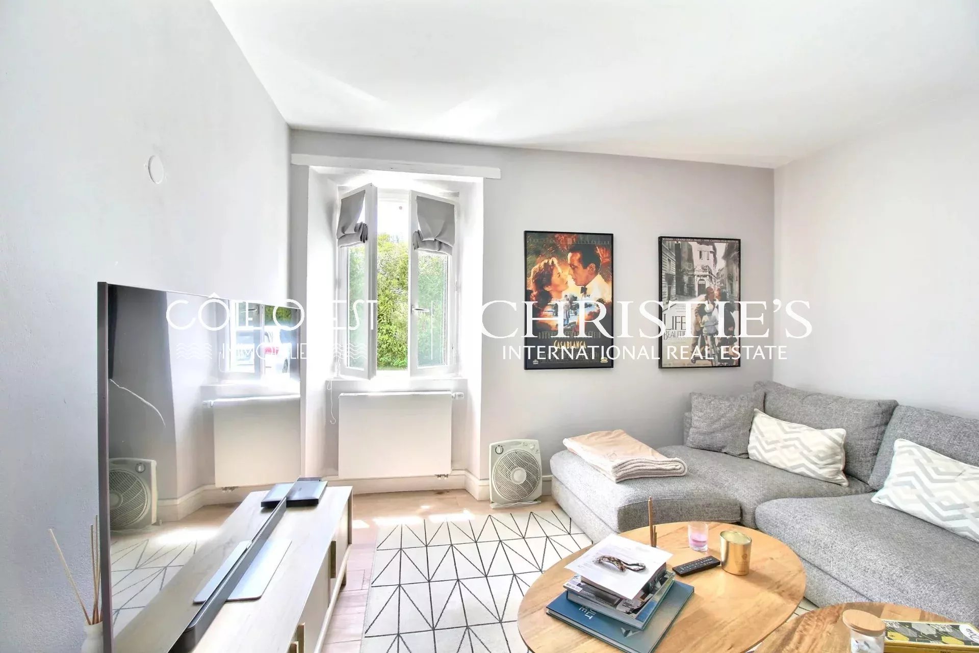 7 Bedroom Villa/Townhouse's Image 6