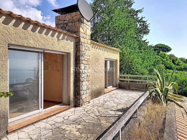 Development projects for for 2 villas with panoramic sea views in Super Cannes — photo 4