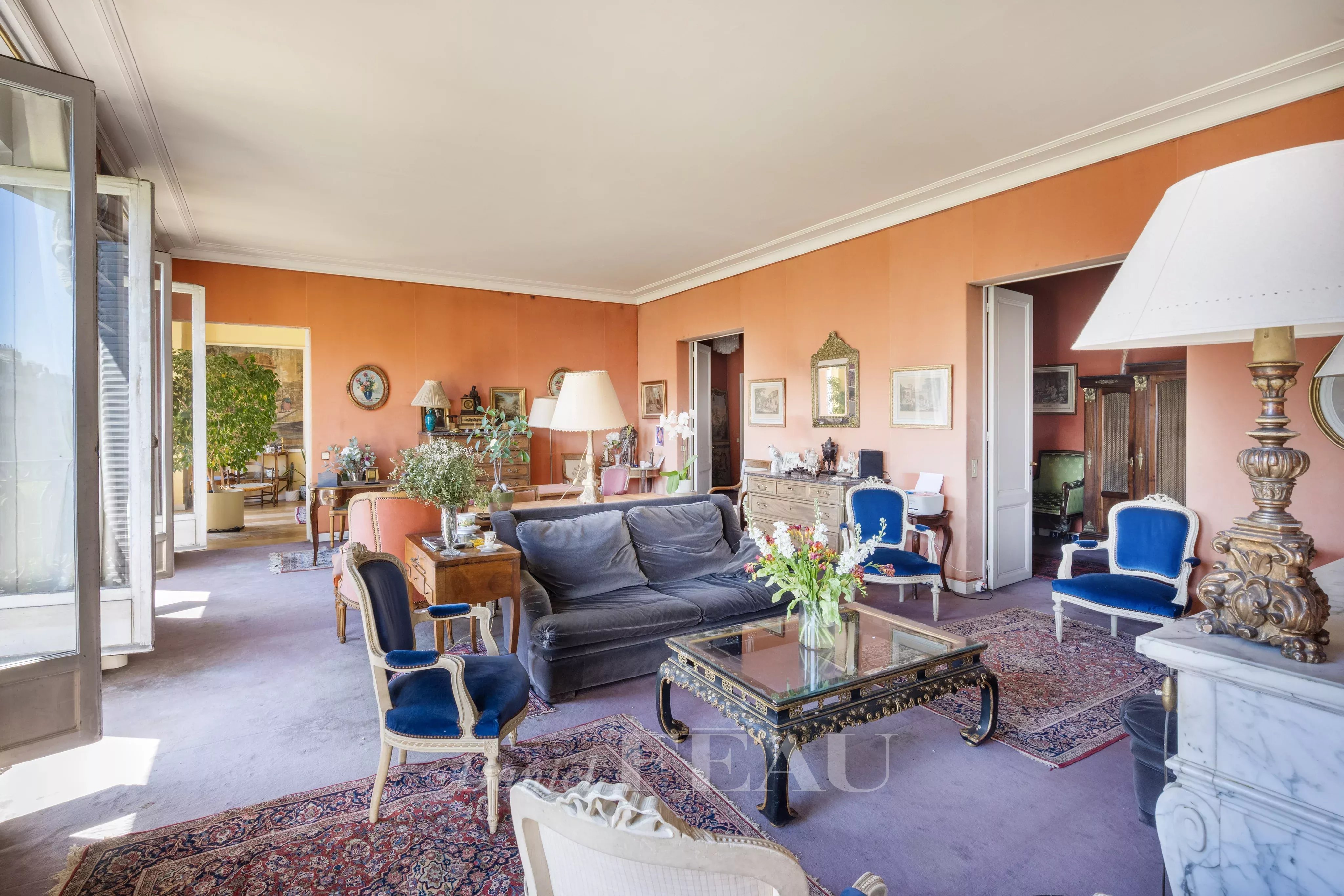 Sale Apartment Paris 7th