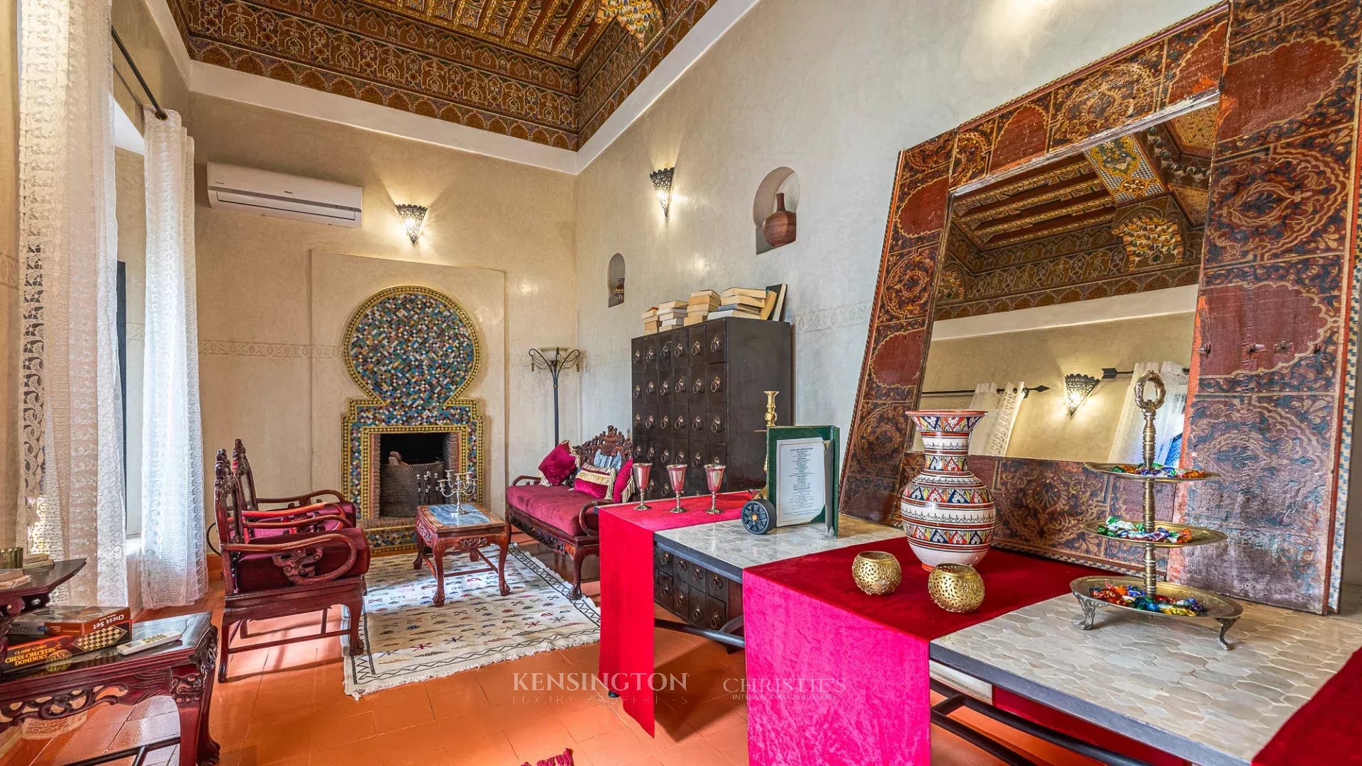 6 Bedroom Villa/Townhouse's Image 6