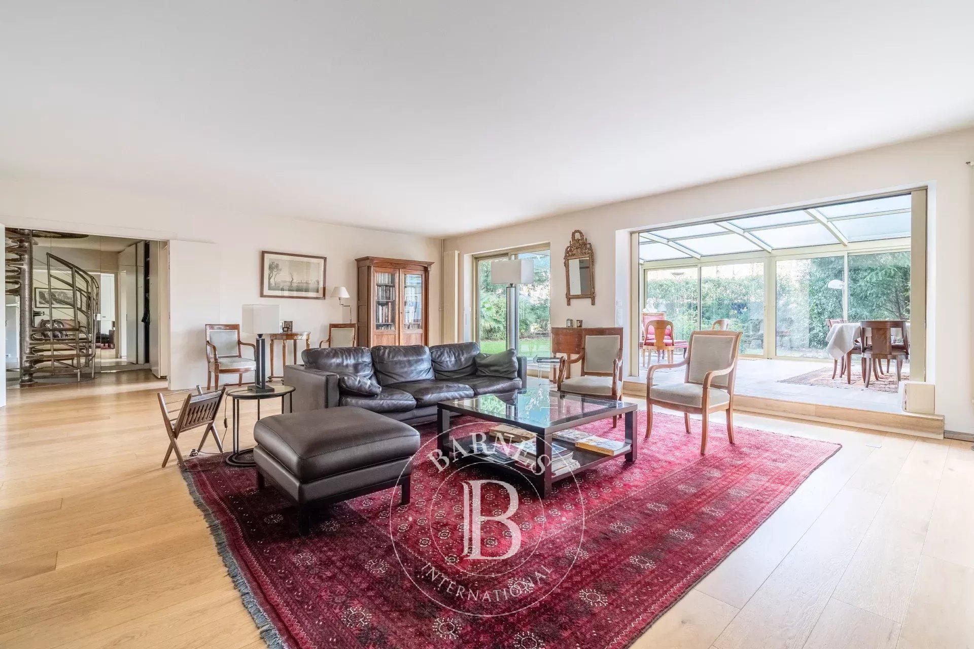 Daire Neuilly-sur-Seine - picture 14 title=