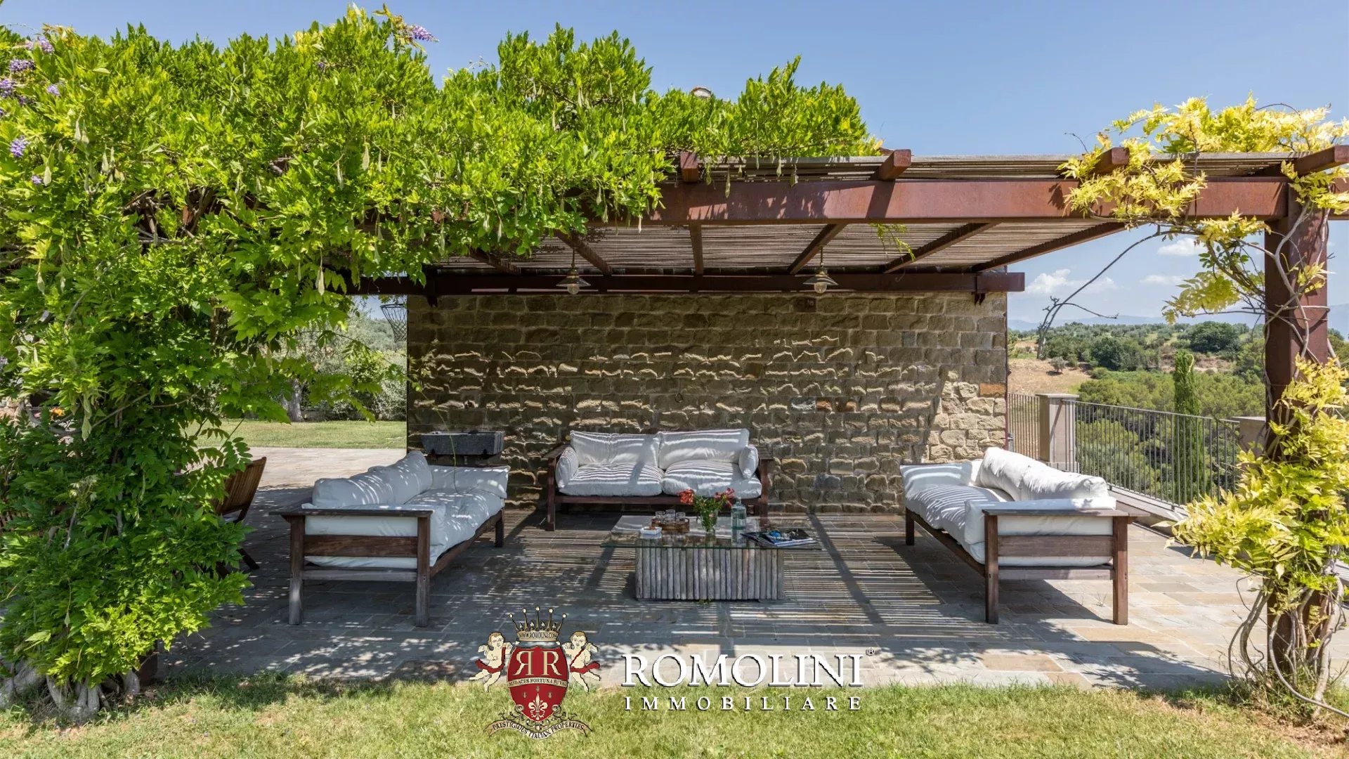 15 Bedroom Villa/Townhouse's Image 70