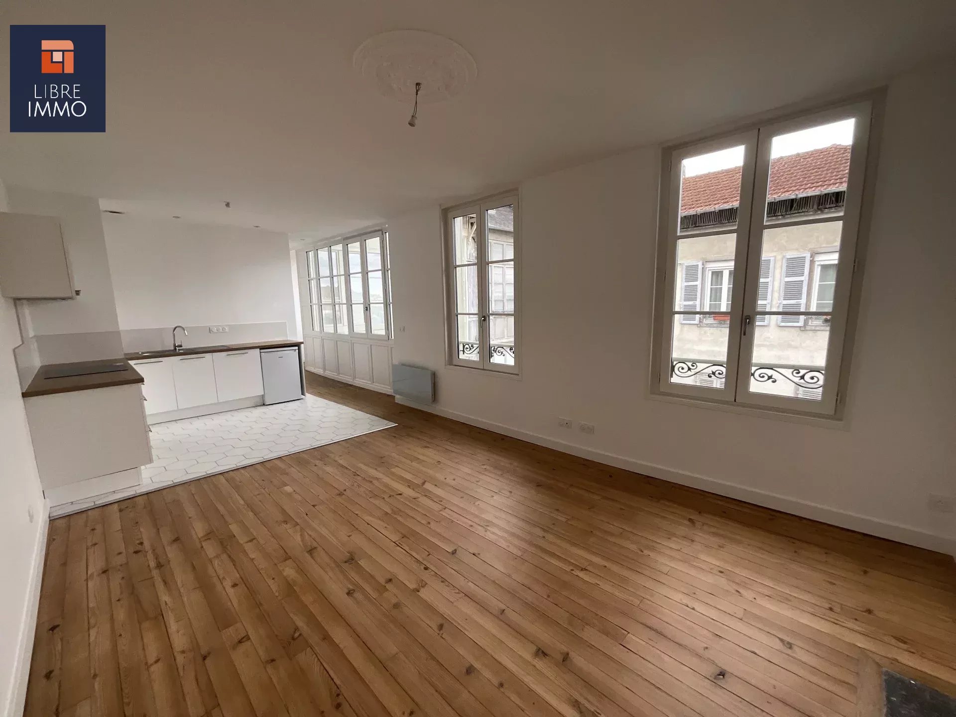 À LOUER, Appartement T2 de 57 m² en hyper centre, entièrement rénové