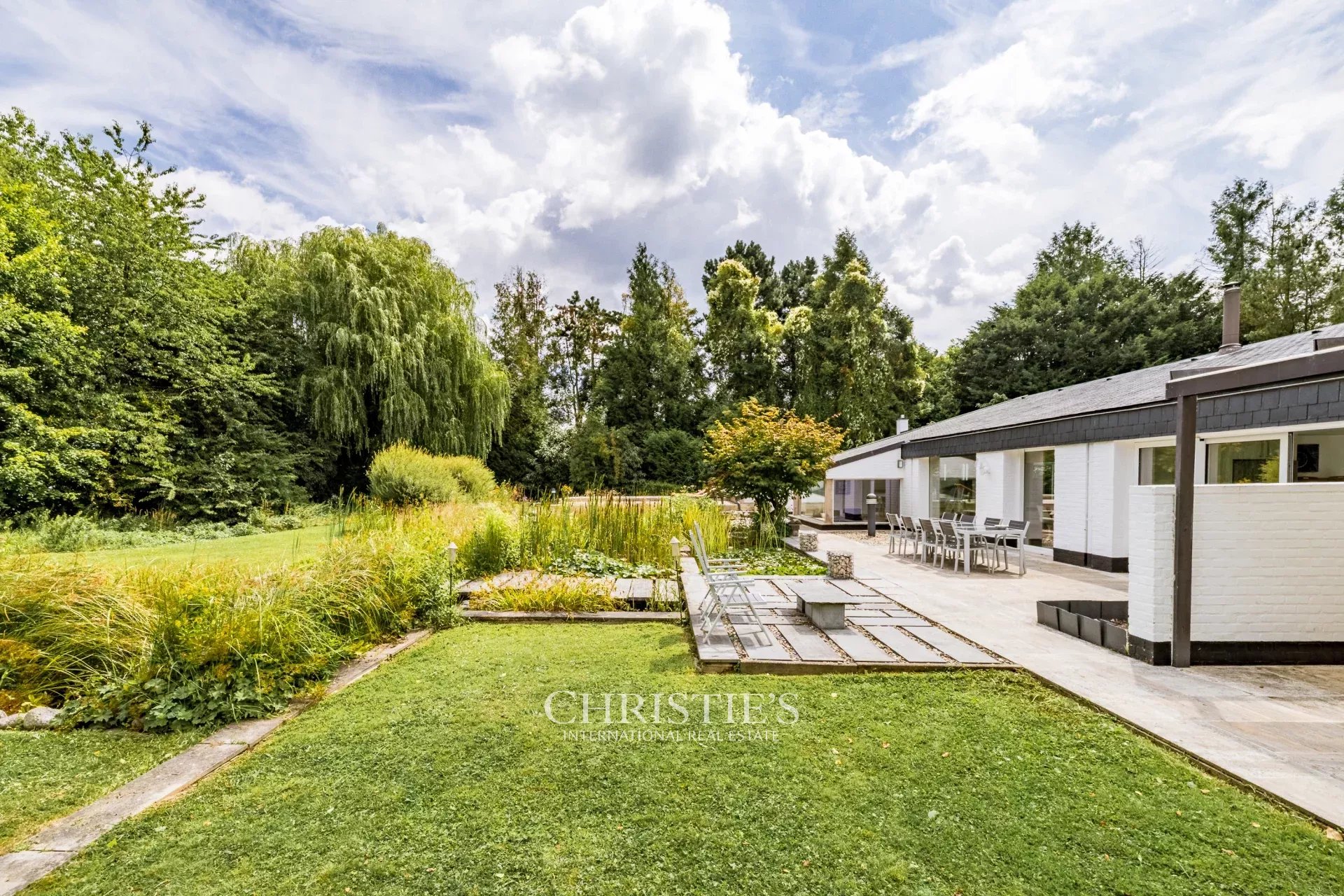 Hoeilaart – Architectenvilla in het Hart van de Natuur