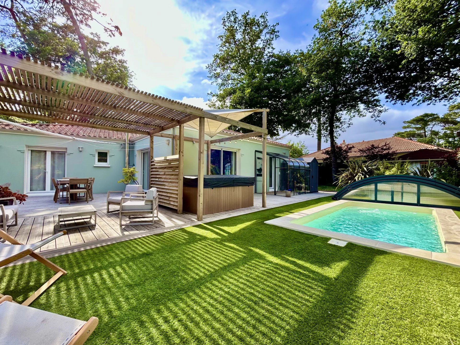 Maison - 5 pièces