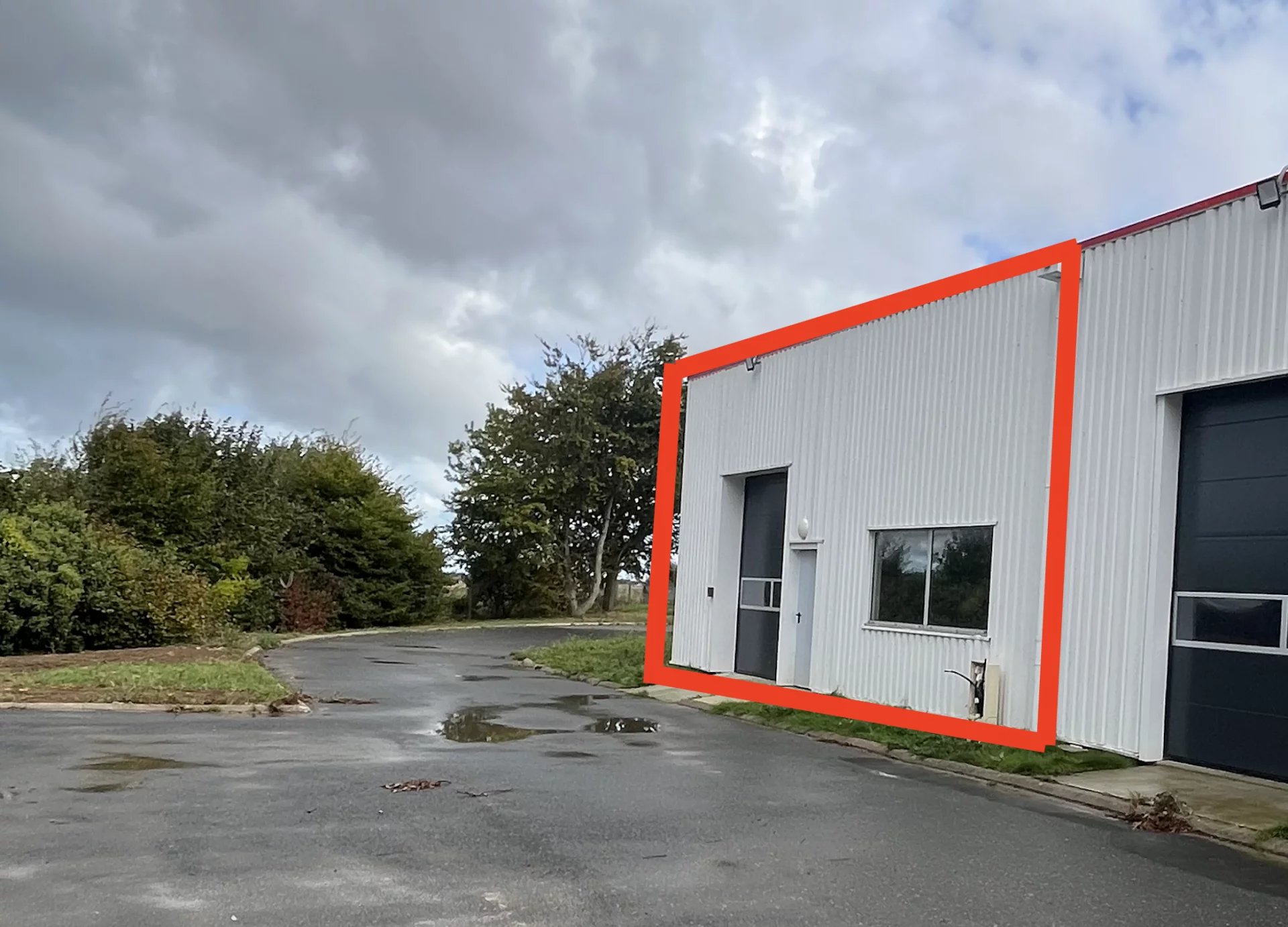 Locaux d’activité à vendre – Douvres-la-Délivrande