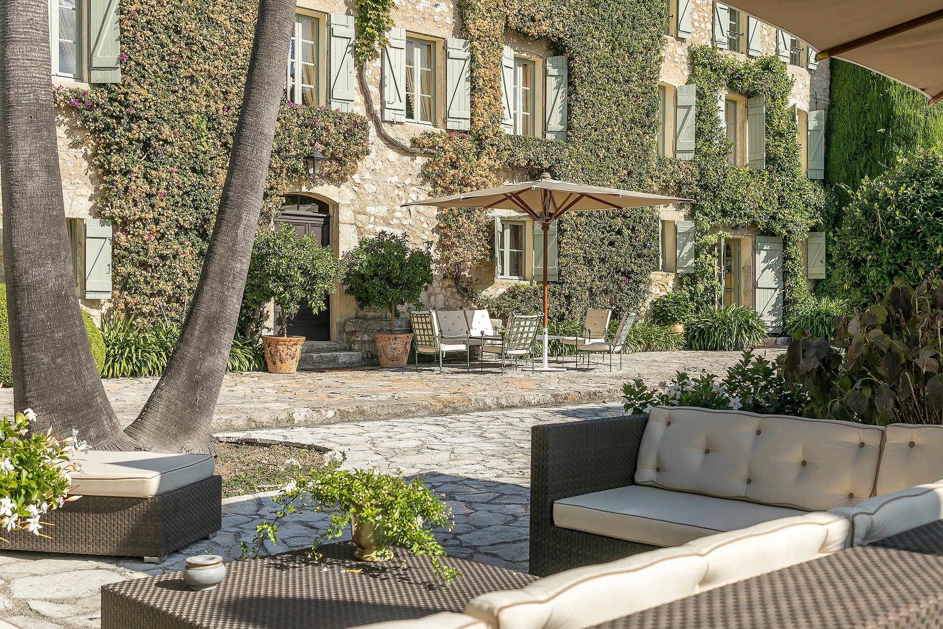 Authentic provençal property