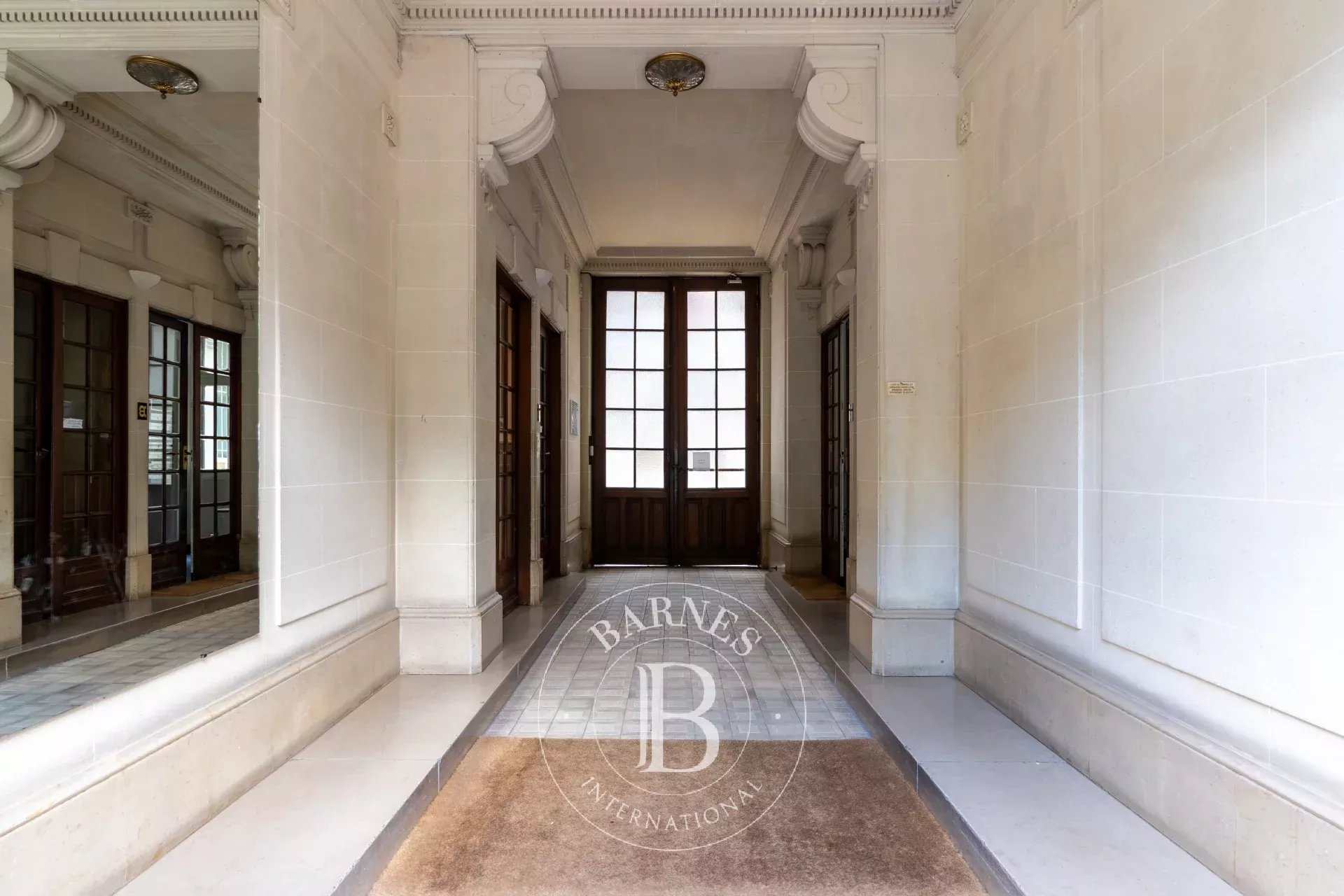 Daire Levallois-Perret - picture 18