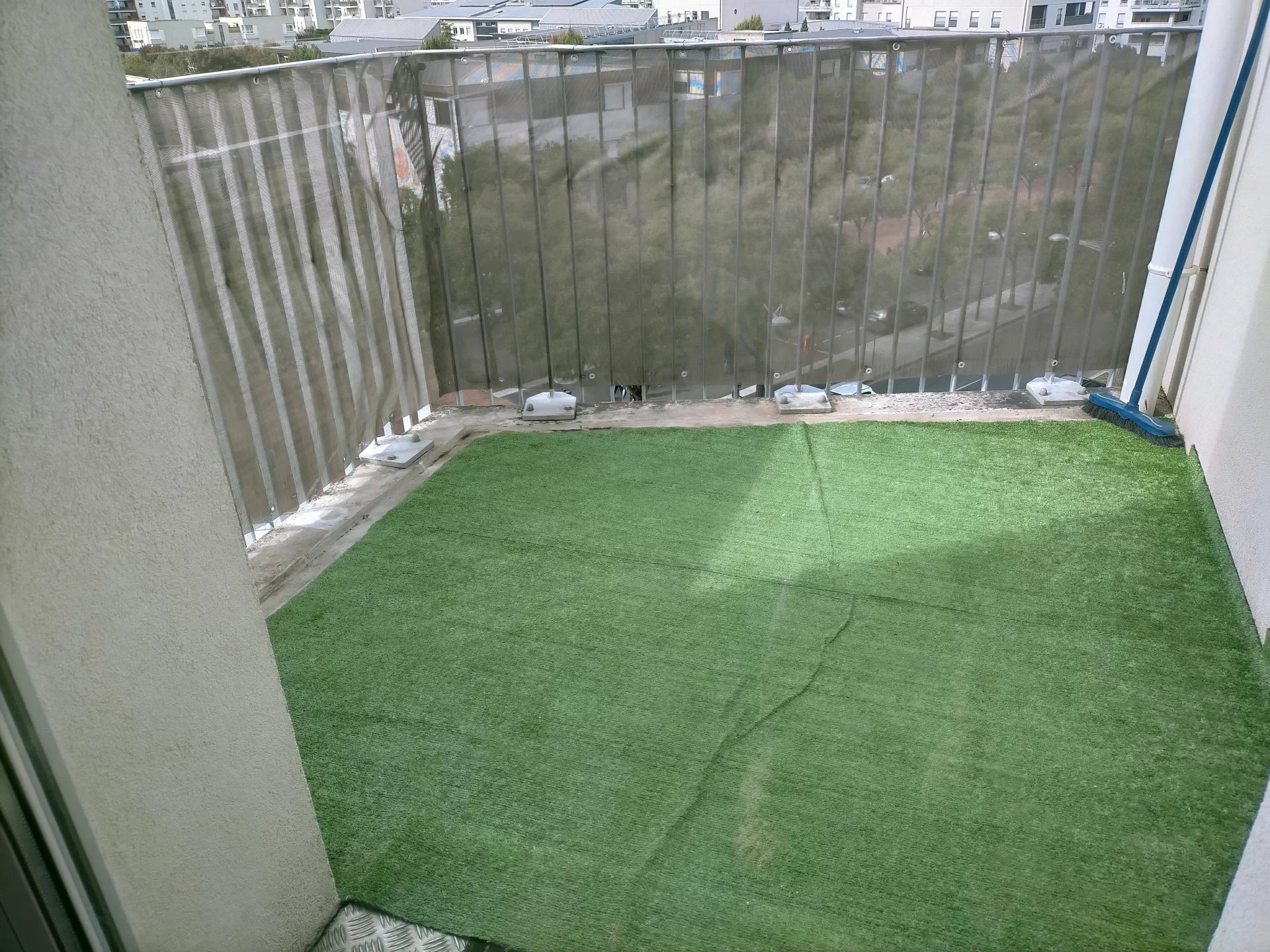 7317088 Location Vaulx-en-Velin