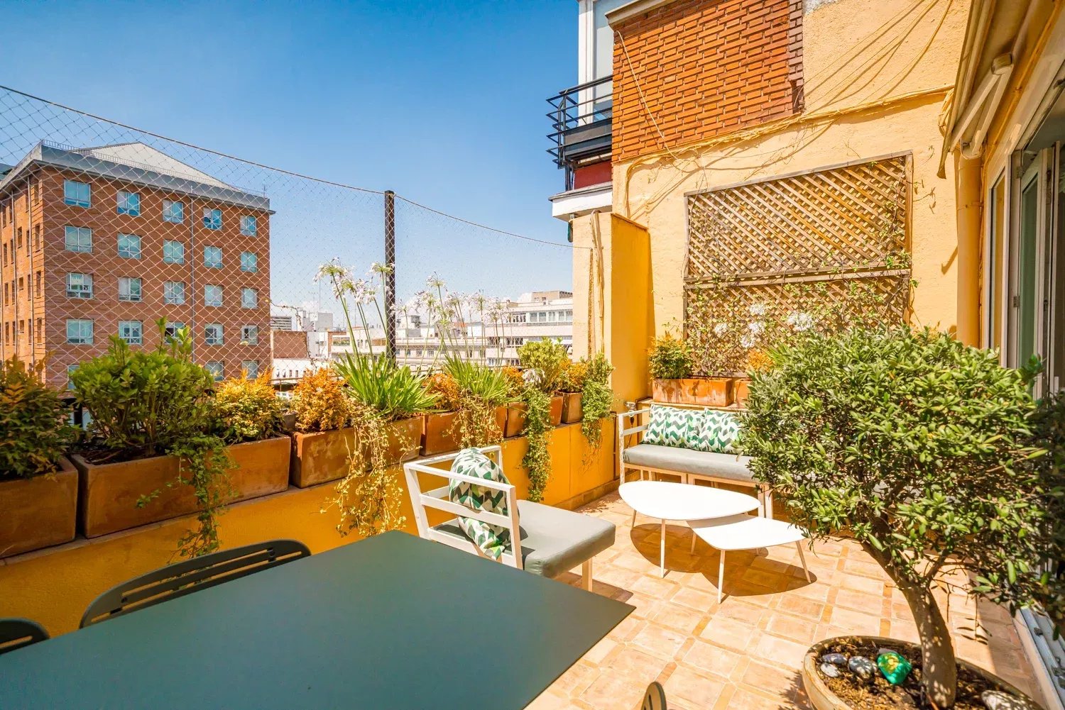 Exclusive Penthouse with Private Terrace in the Heart of Salamanca