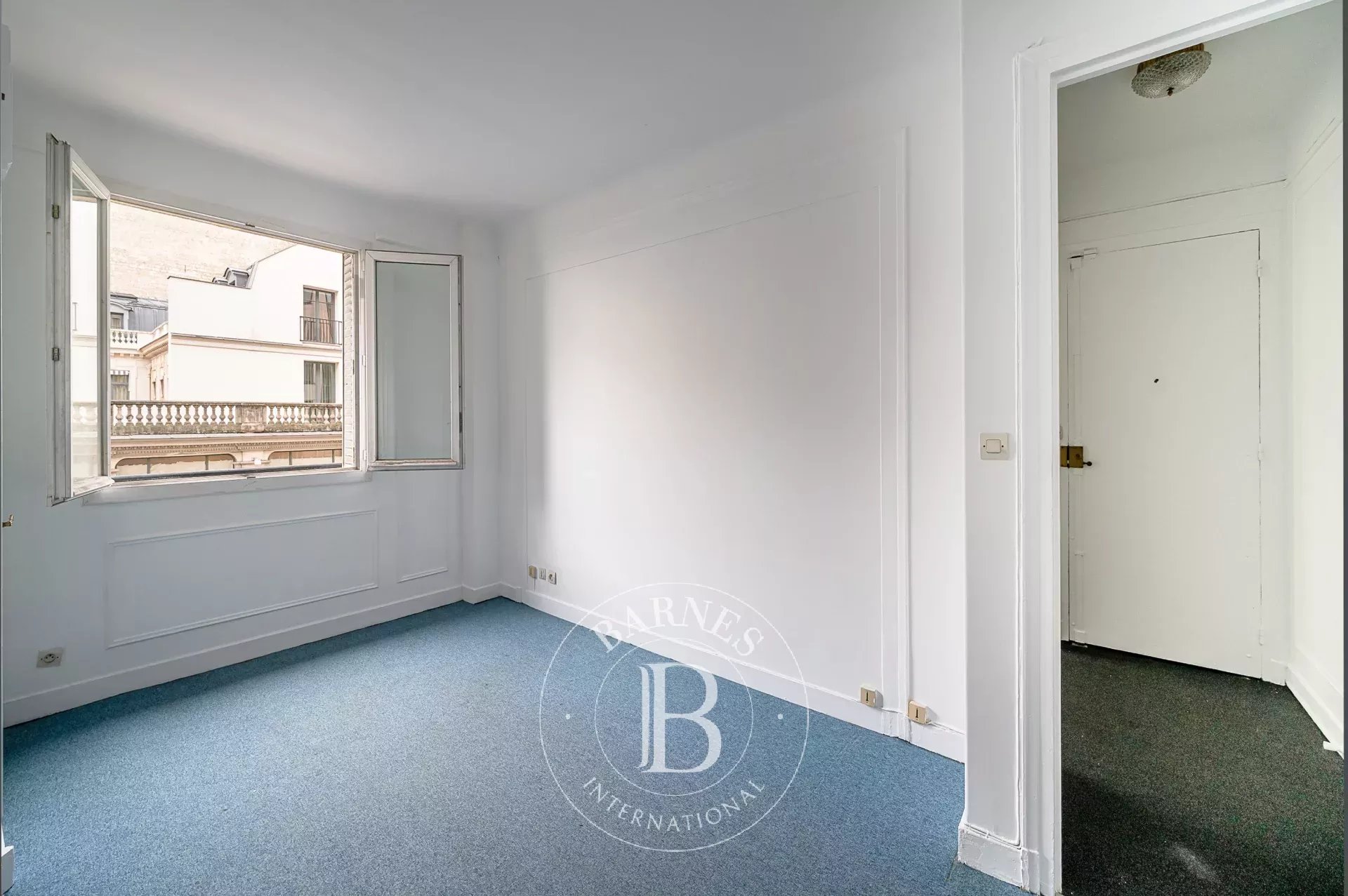 Daire Paris 8ème - picture 6