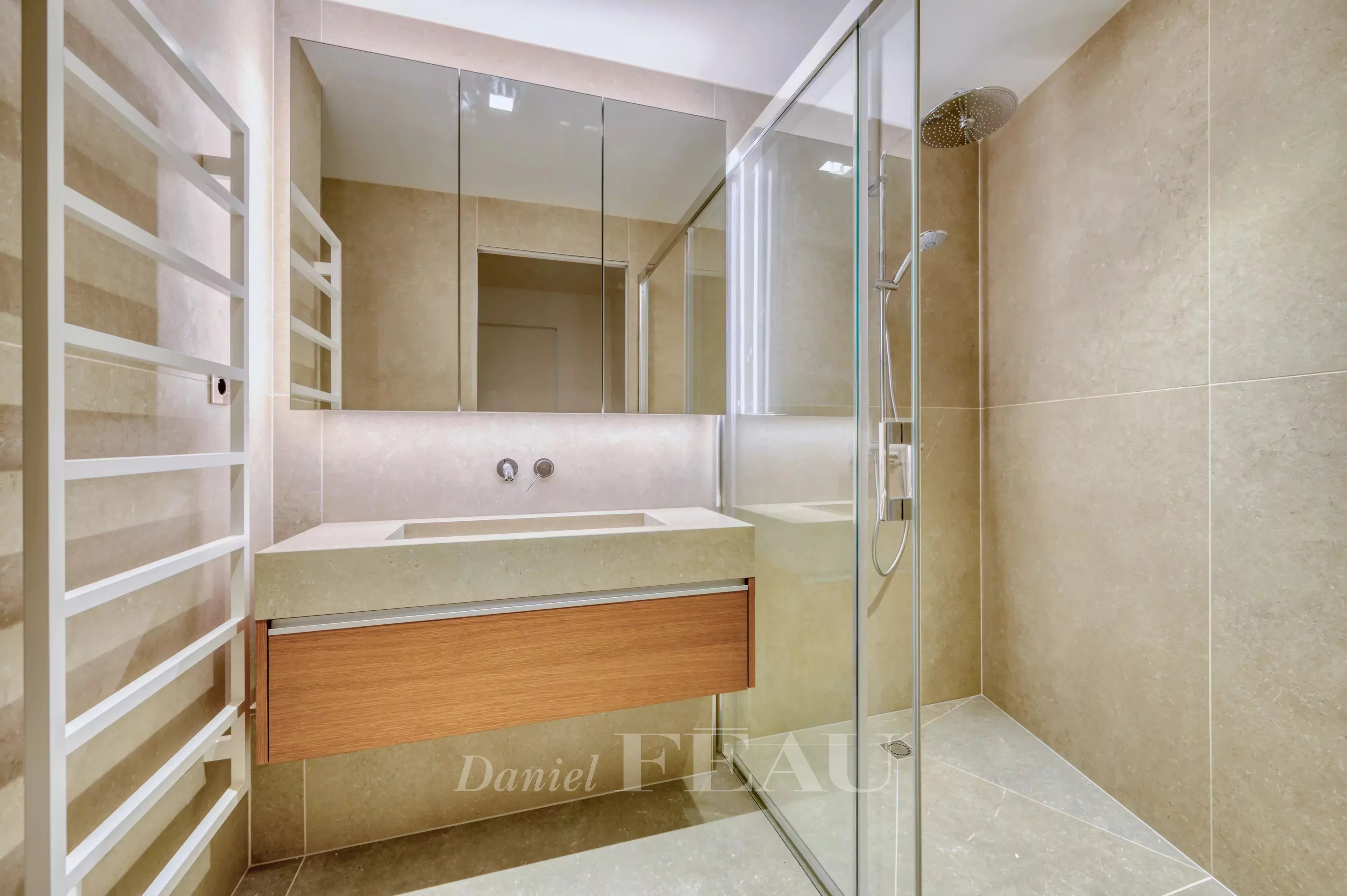 Location Penthouse Paris 6ème