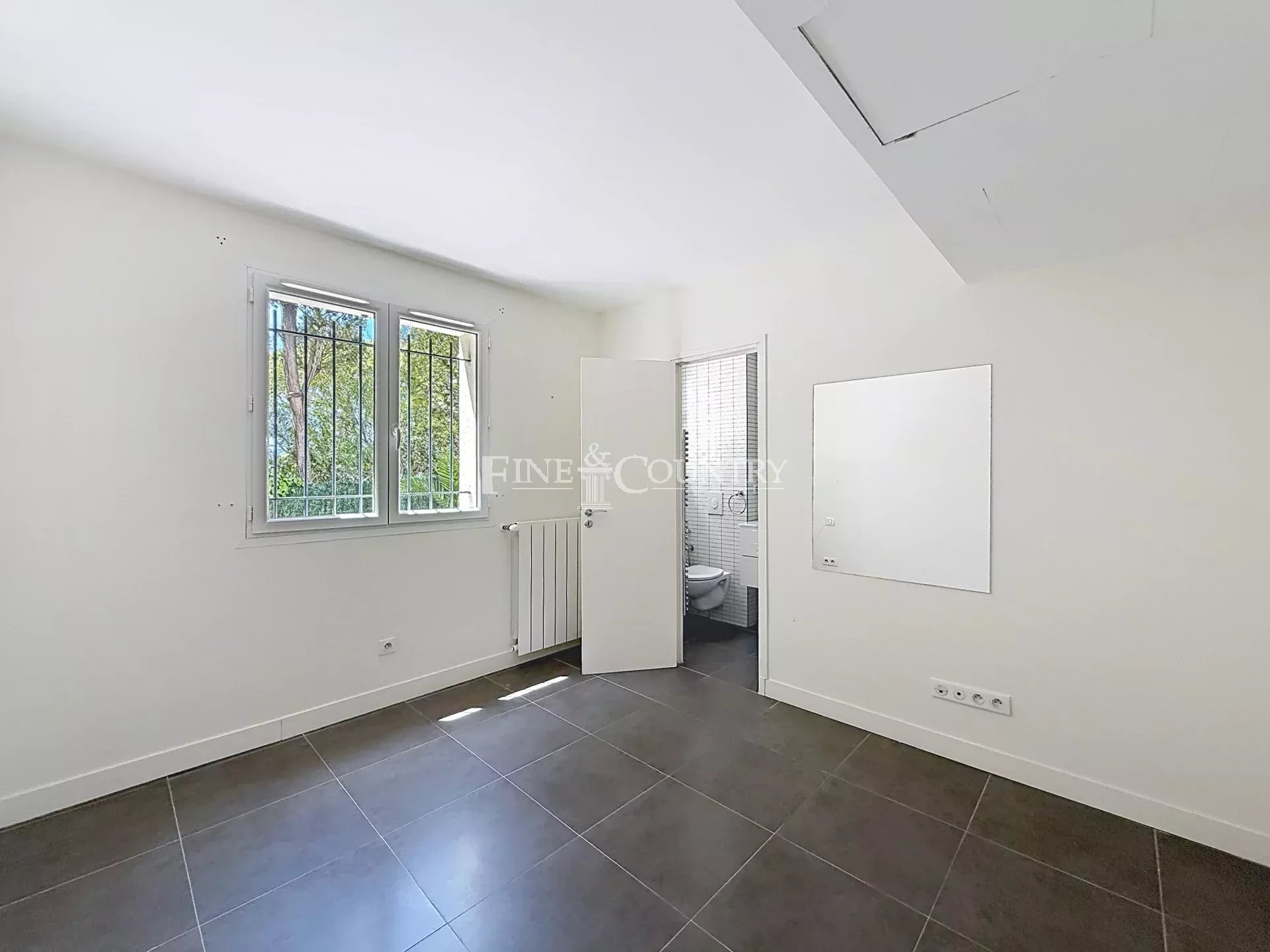 Photo of Villa for sale in Palm Beach, Cannes