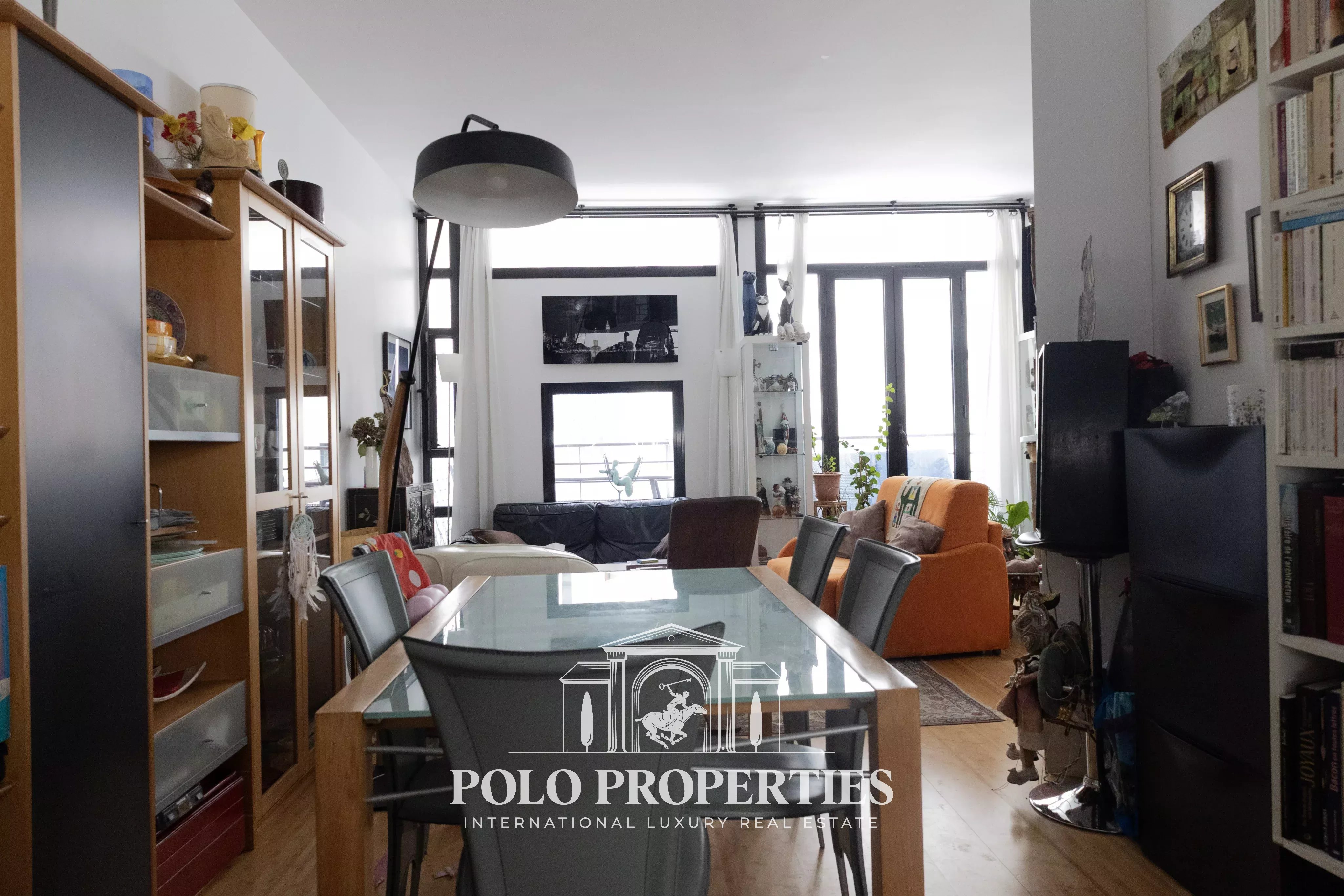 Appartement avec balcon – Quartier de la Réunion