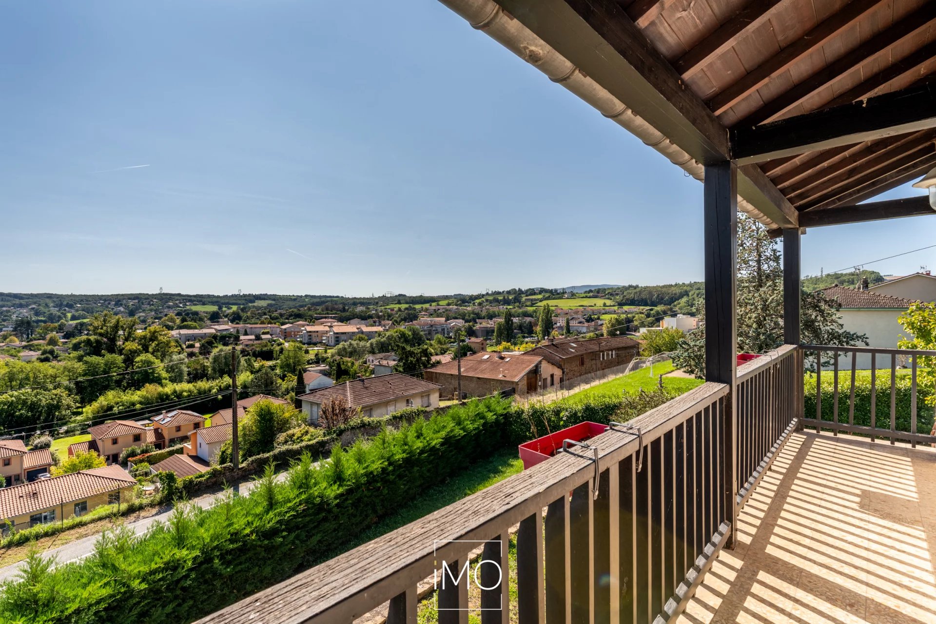 Maison à rénover avec vue imprenable sur Lozanne