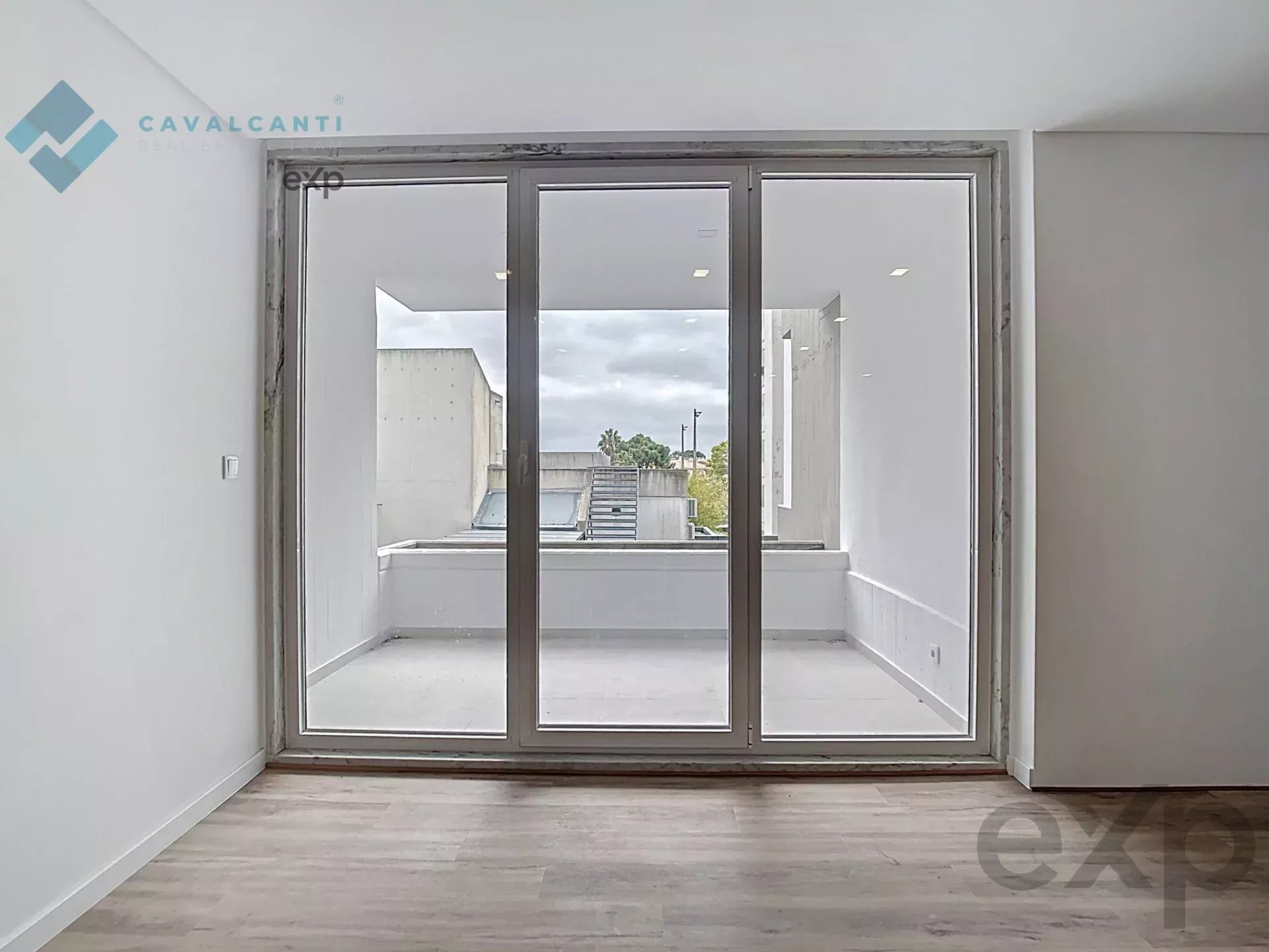 4 bedroom apartment in Alfragide Towers - Ready to move into 86367300 image 38