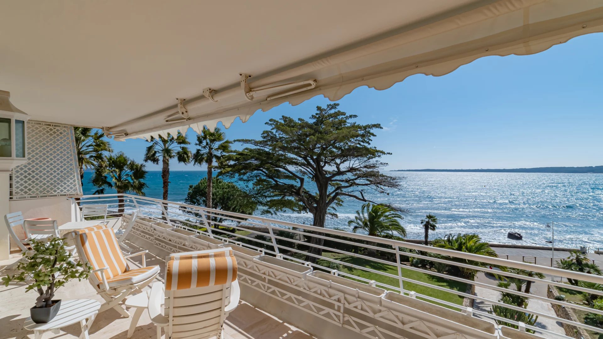 Sale Apartment Cannes Palm Beach