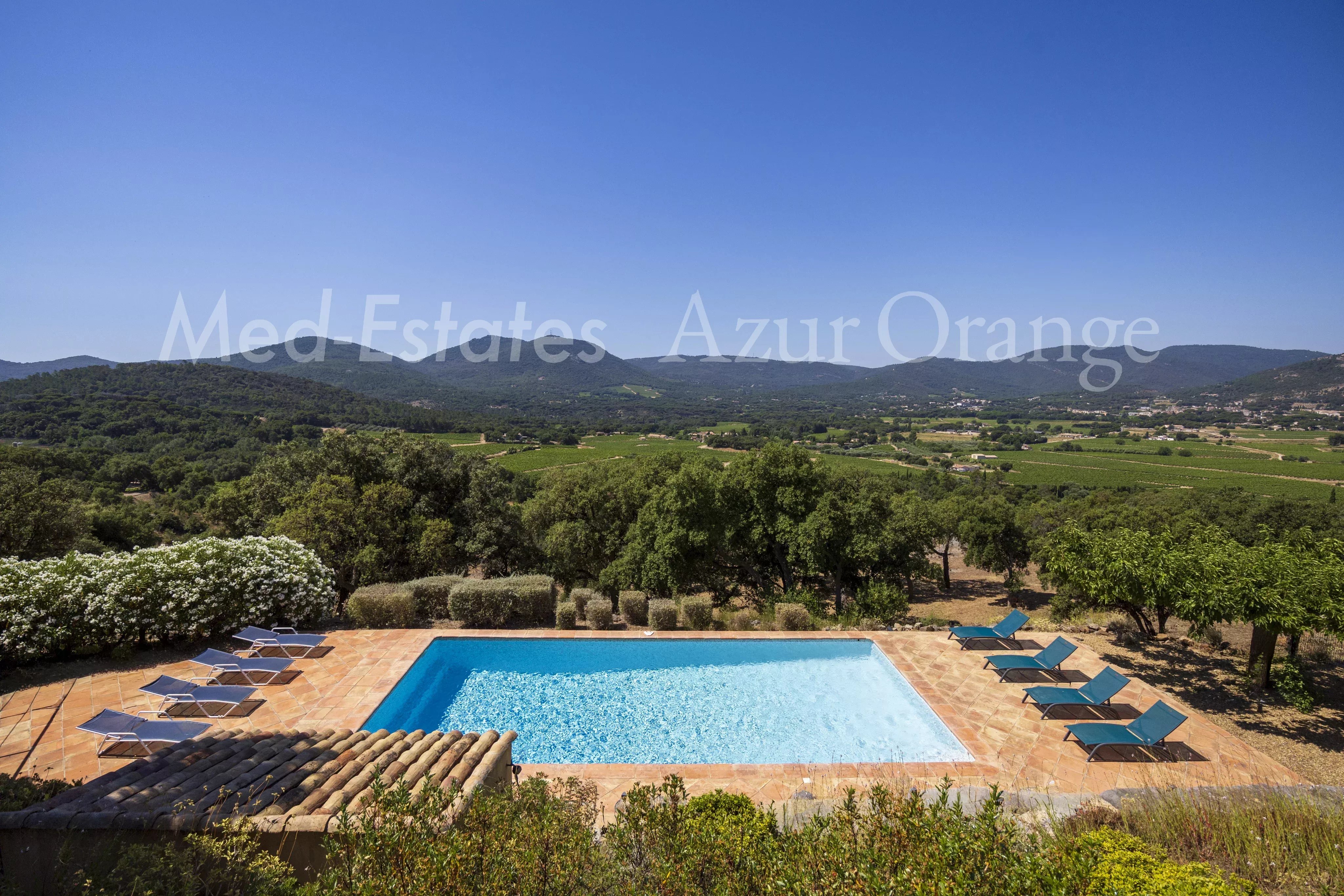 Agence immobilière de Med-Estates Saint Tropez