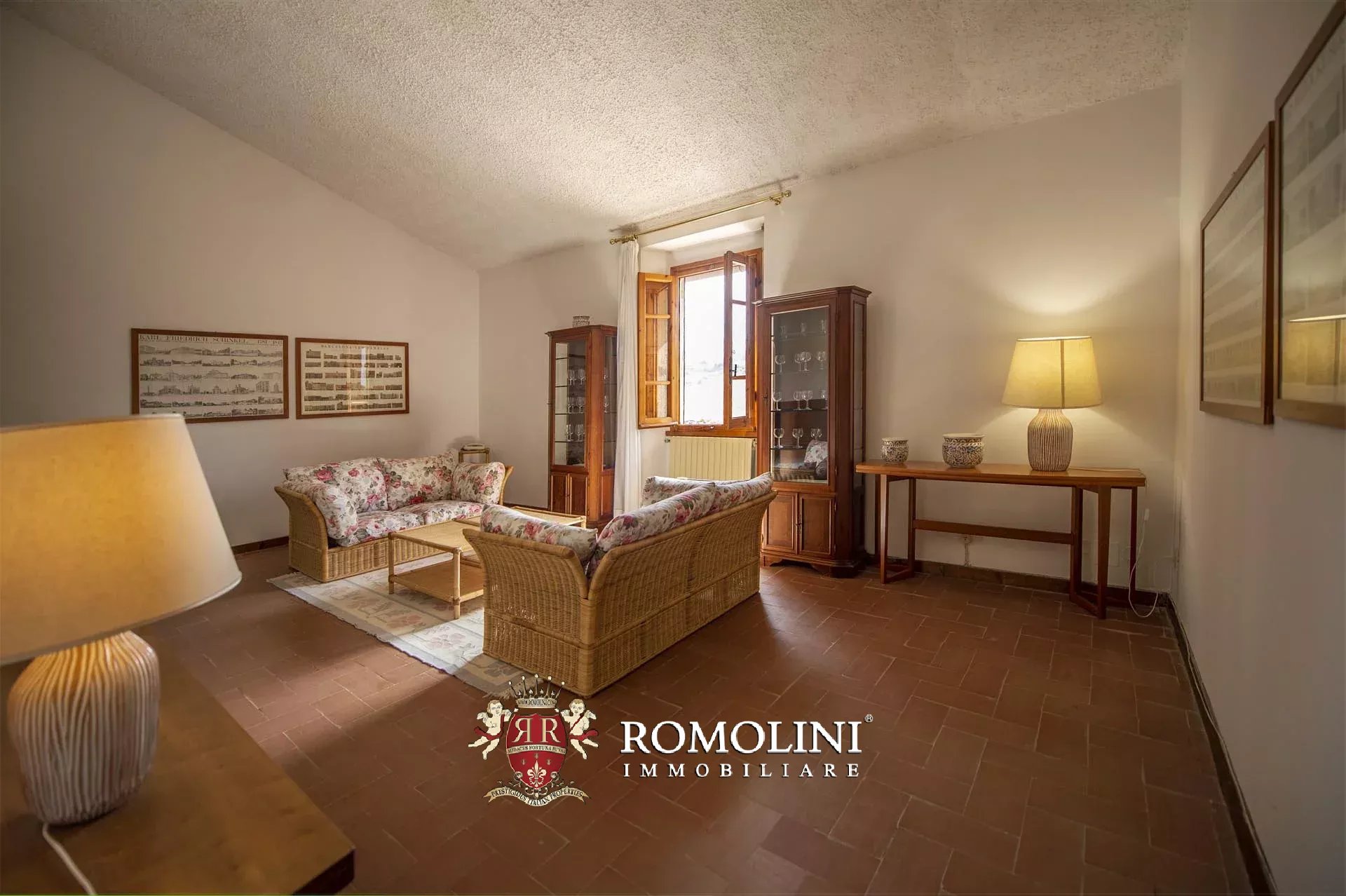 6 Bedroom Vineyard's Image 34