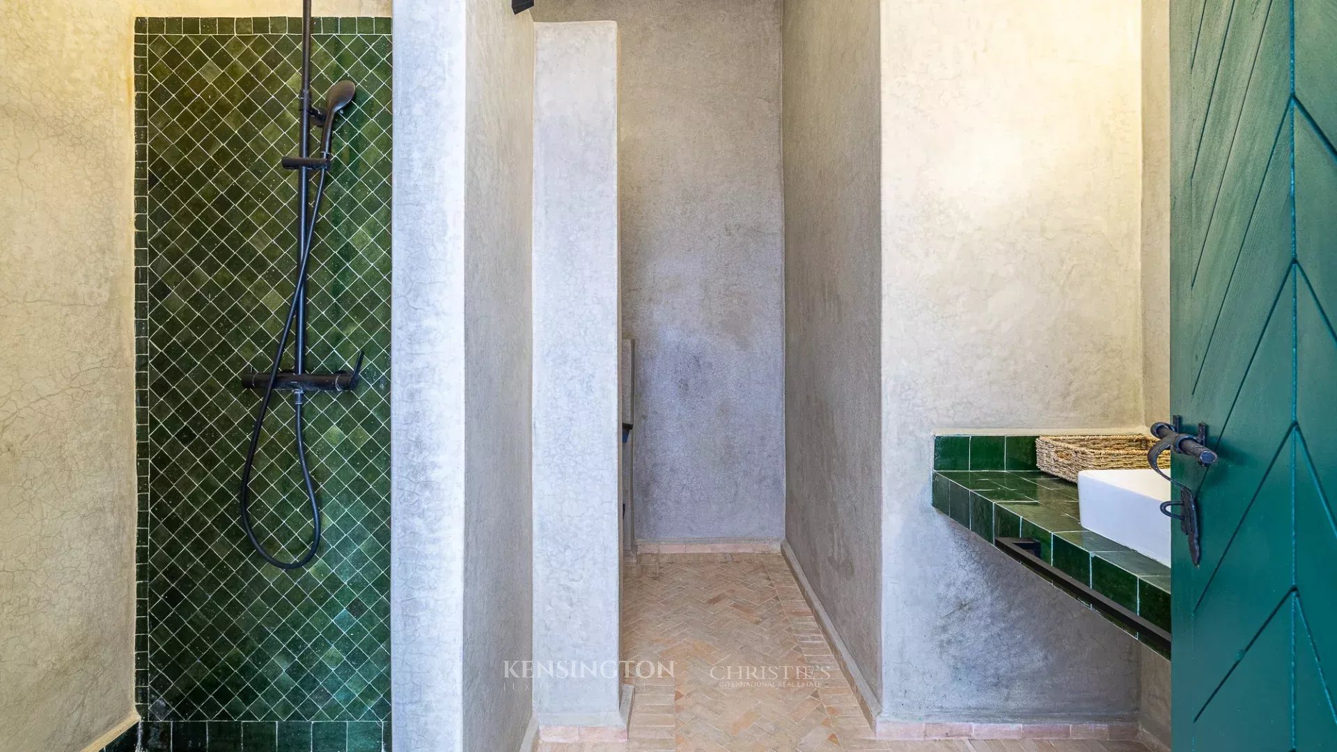 5 Bedroom Villa/Townhouse's Image 21