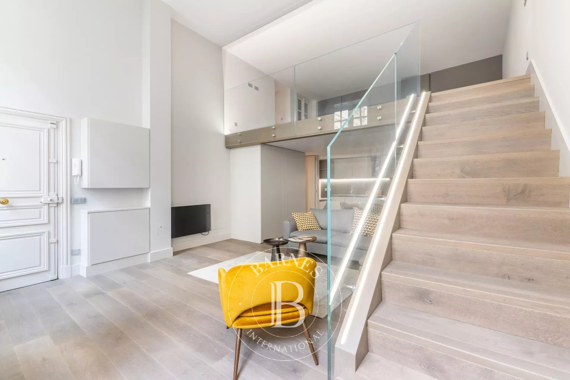 Daire Paris 3ème - picture 10