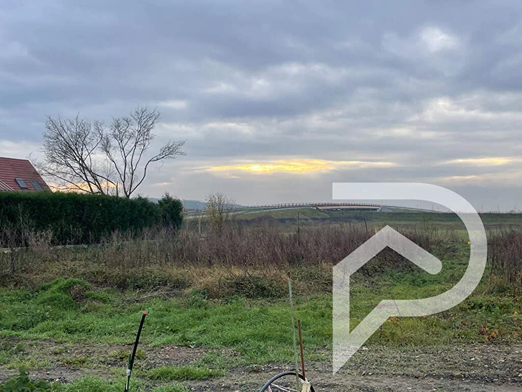 TERRAIN CONSTRUCTIBLE 874 M² PROCHE N2 ET CREPY EN VALOIS