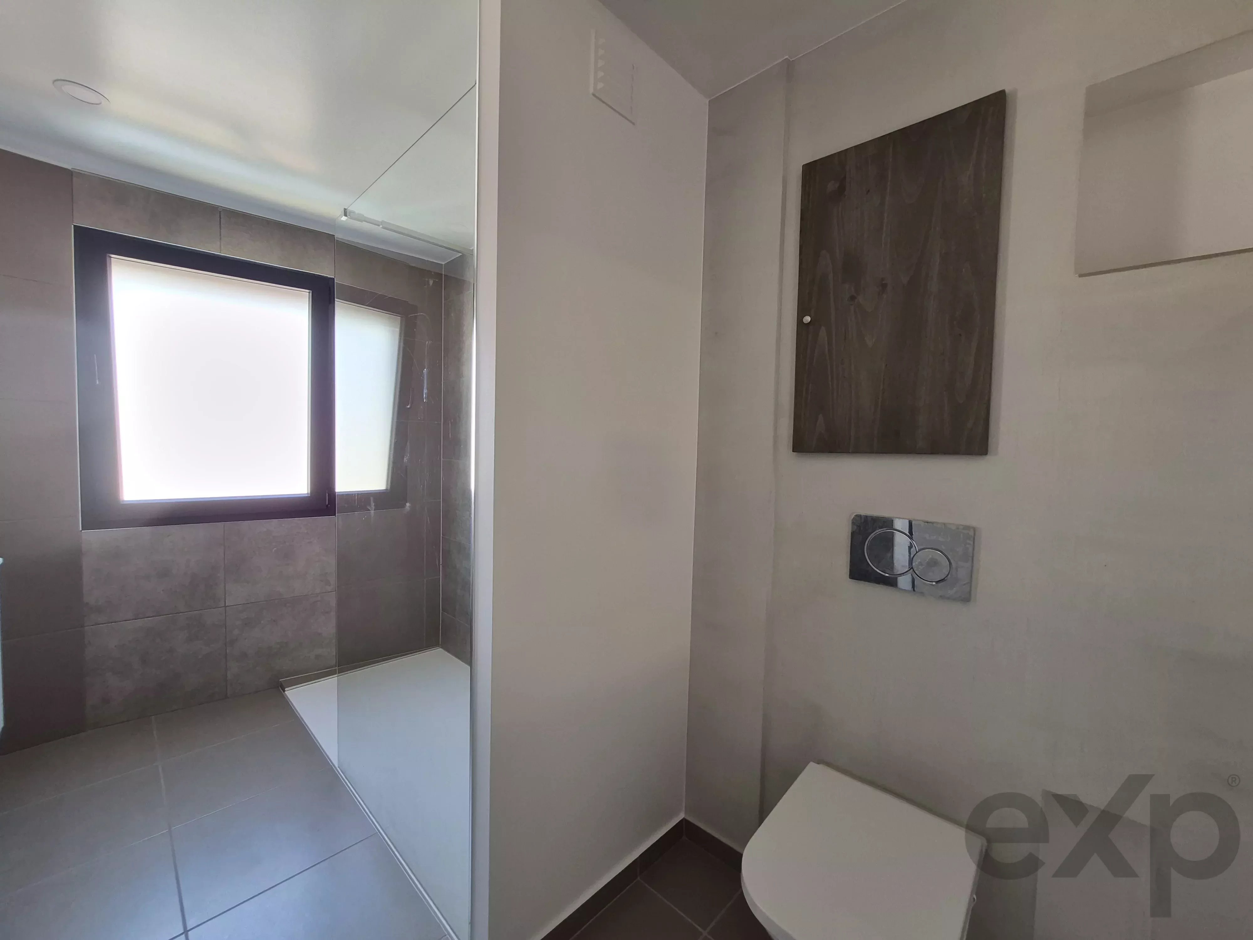 New house, 2 bedrooms, large patio, Alvor center 87107231 image 30