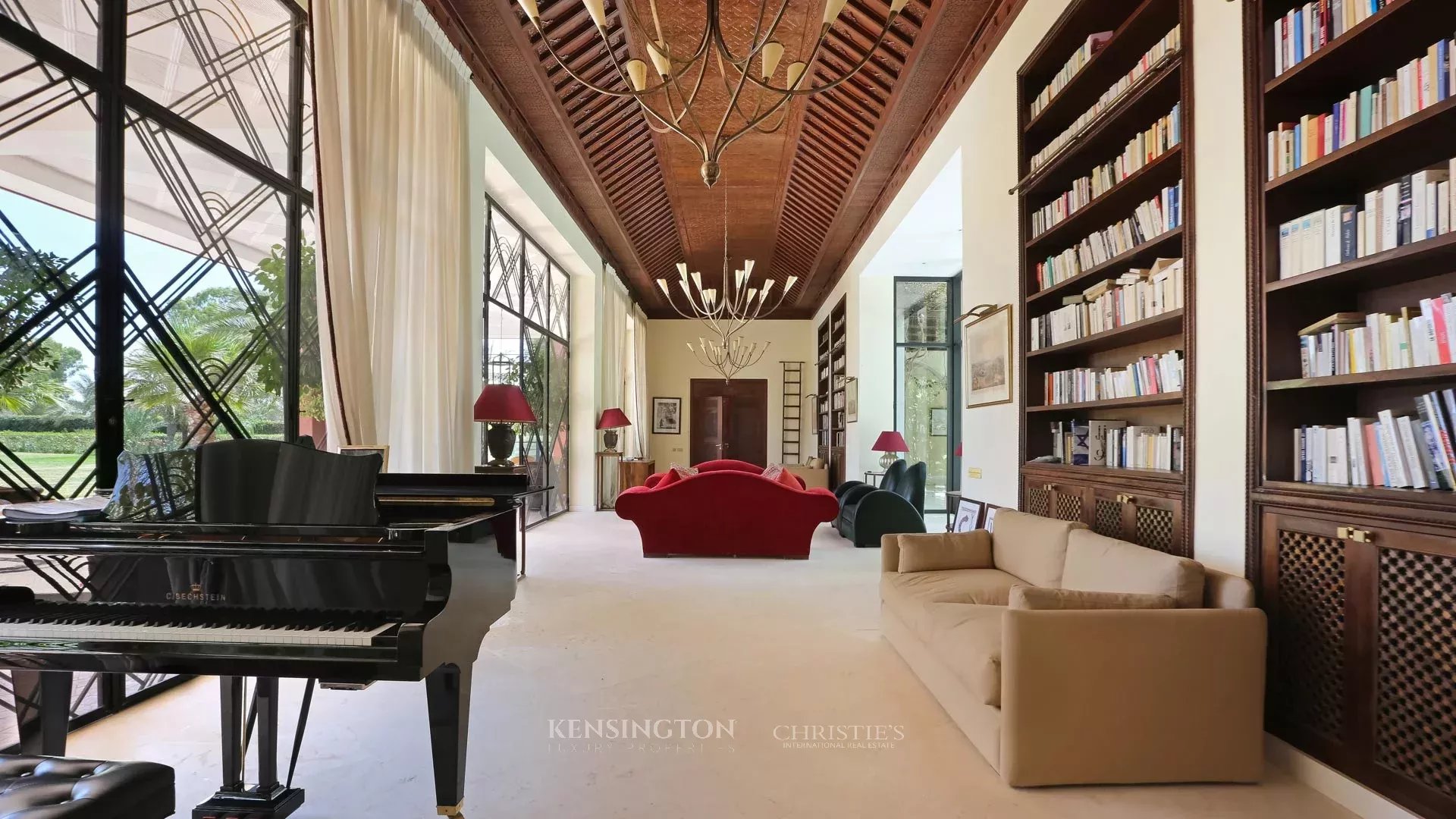 9 Bedroom Villa/Townhouse's Image 13