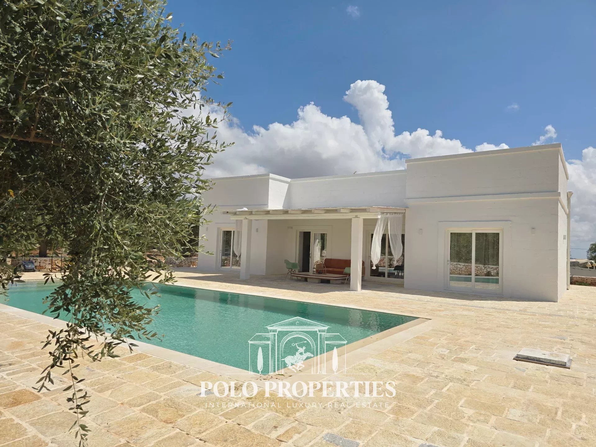 CASALE & TRULLI