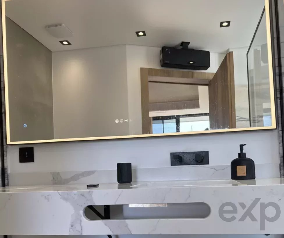 Luxury Single Home in Estoril Golf - 3 Suites with Private Resort 86843974 image 19