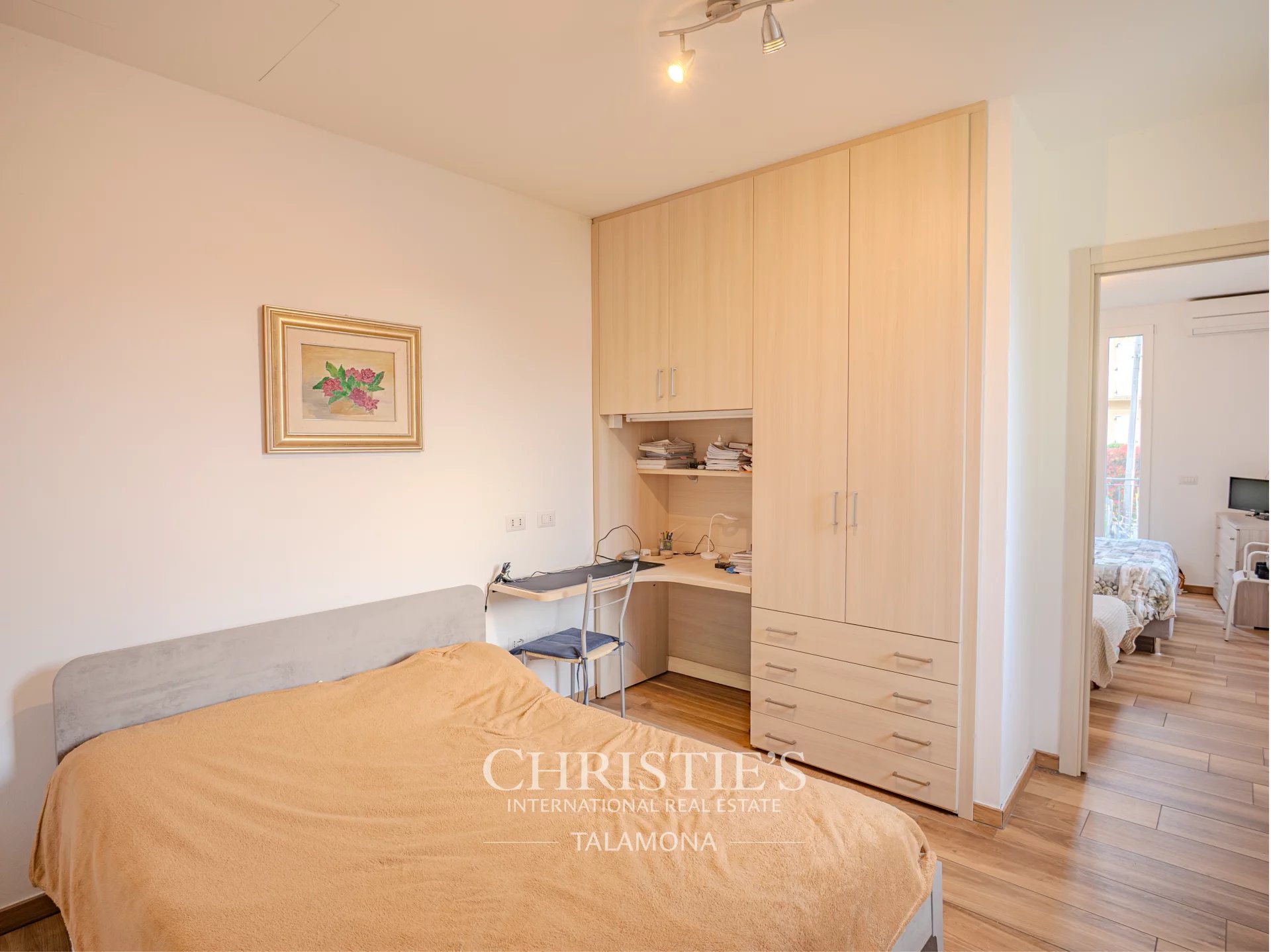 Villa/Townhouse's Image 14