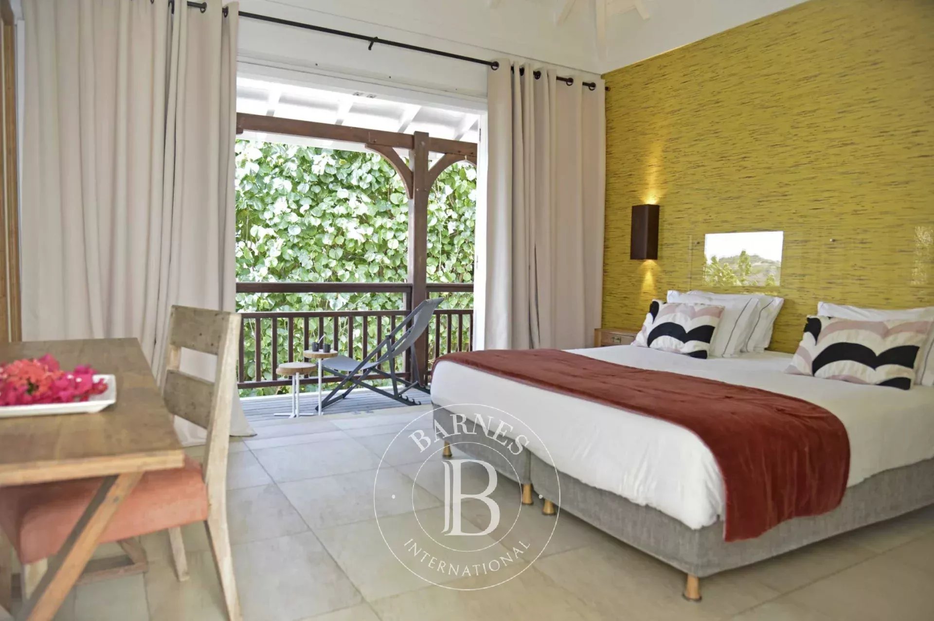 Petit Cul-de-Sac  - Villa 7 Chambres - picture 10