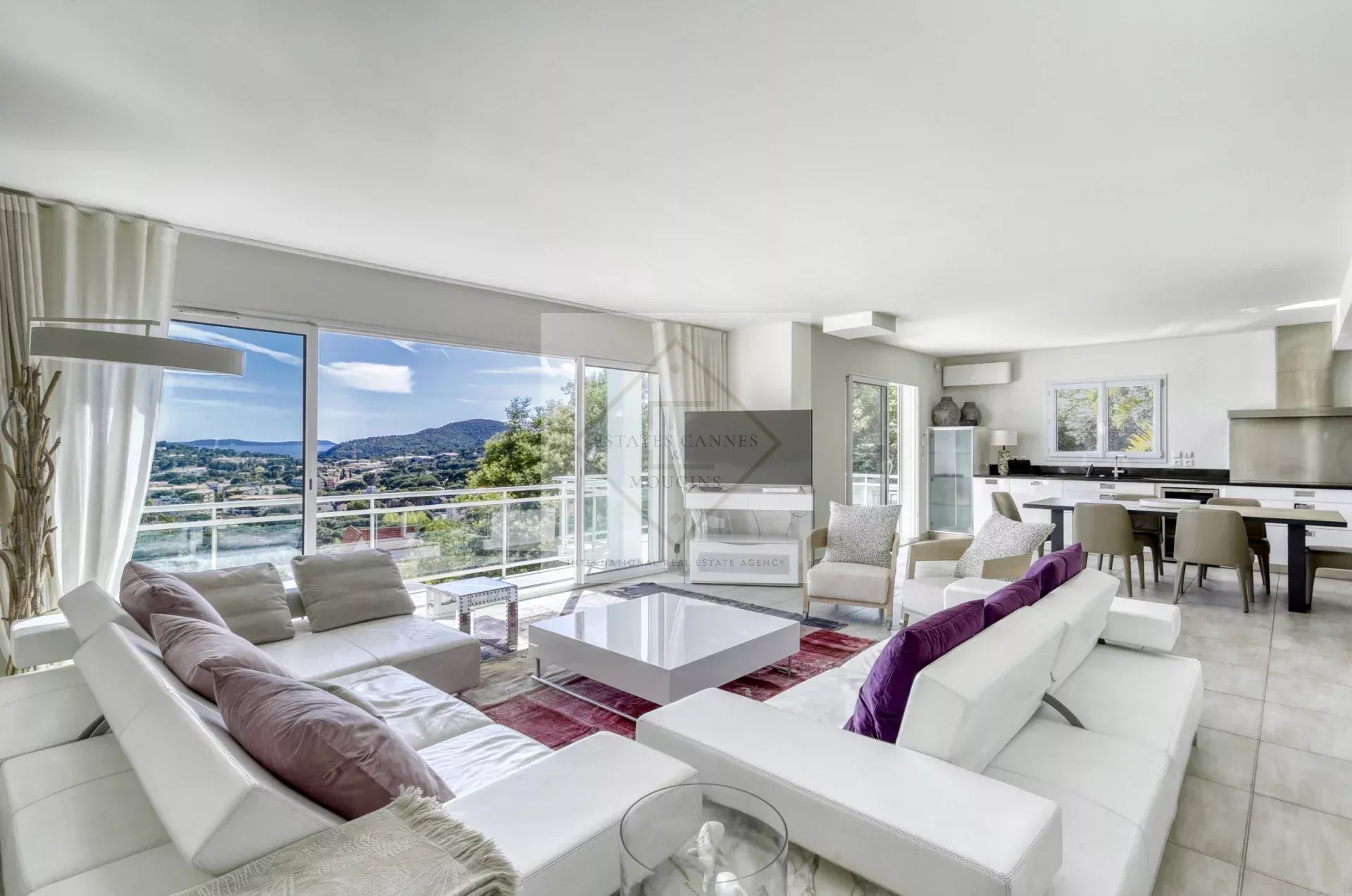 Superbe villa avec vue mer – Proche de Saint-Tropez — photo 5