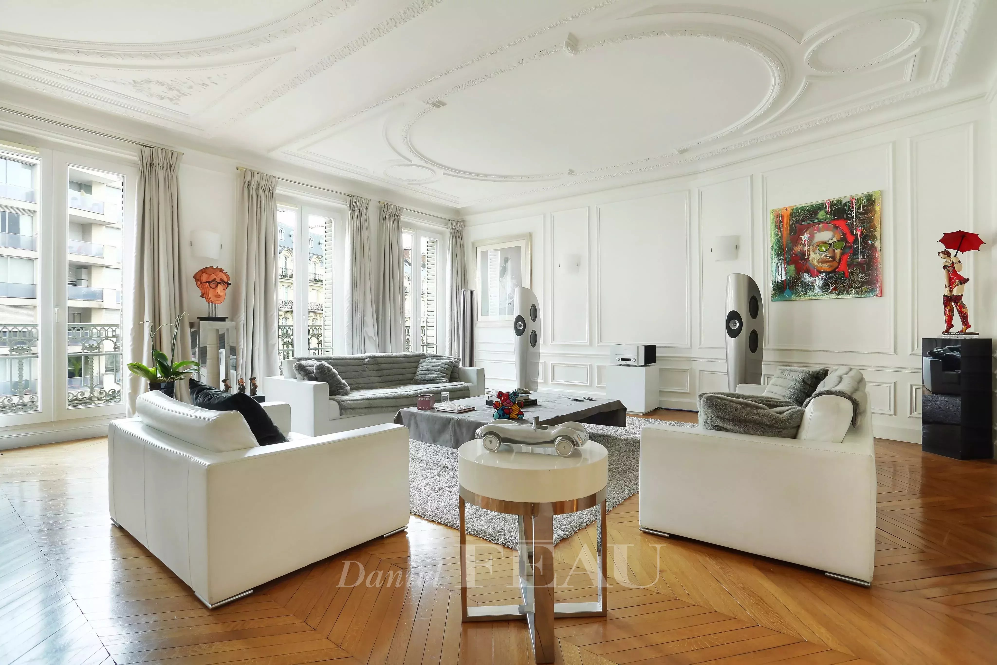Location Appartement Paris 16ème