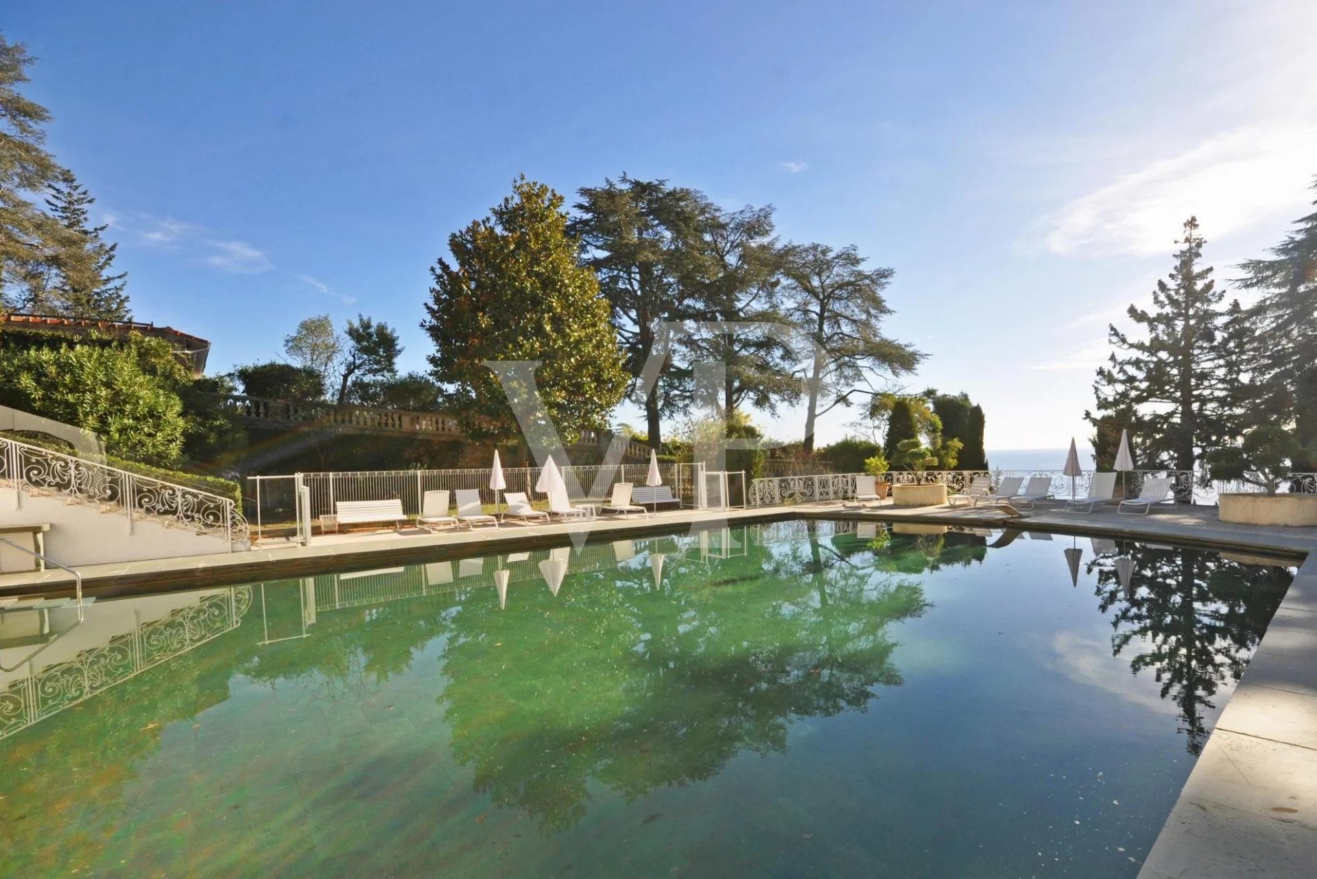 Bel appartement lumineux avec grand jardin