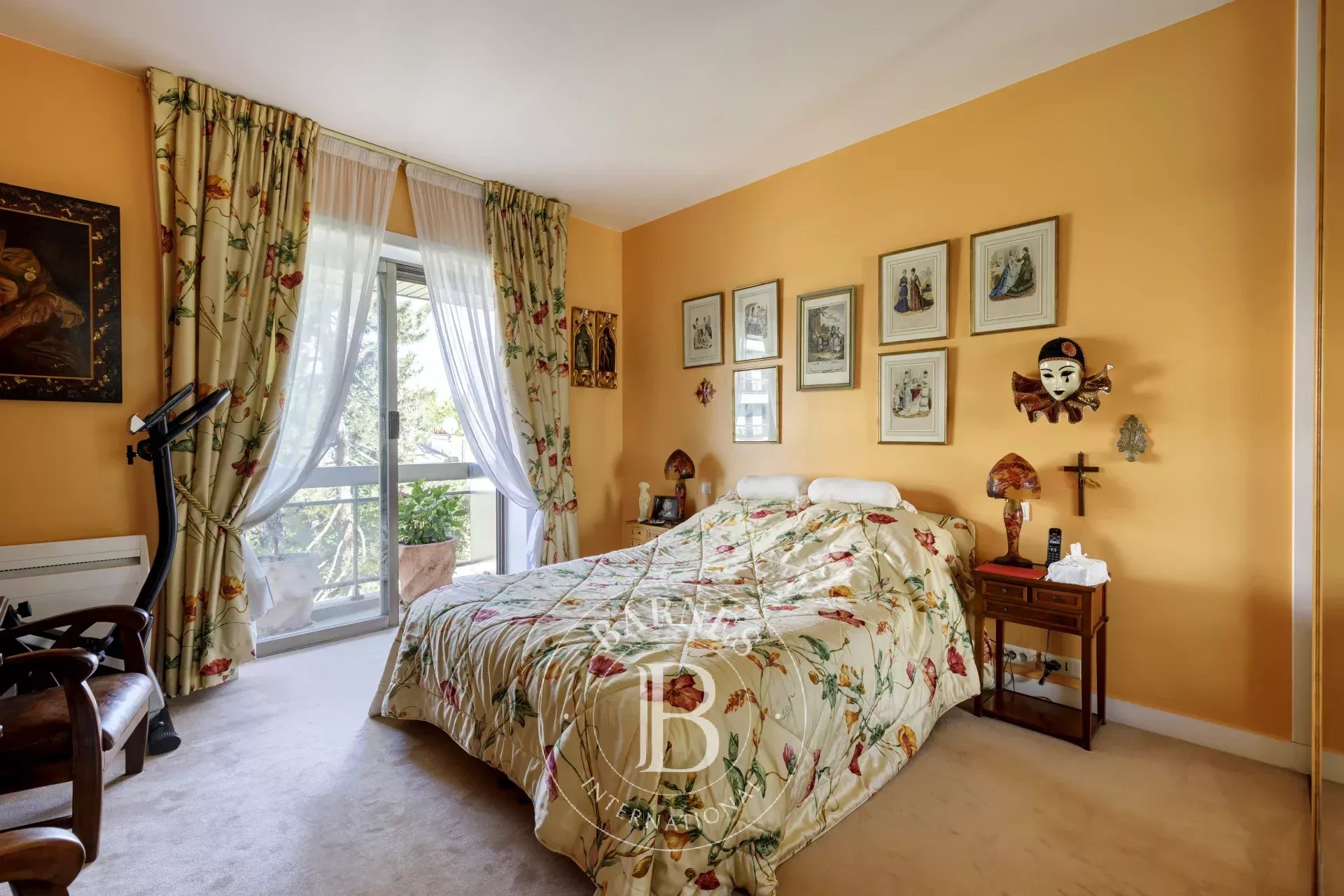 Neuilly - Château - 2 or 3-bedroom apartment - Greenery - Balcony - picture 9