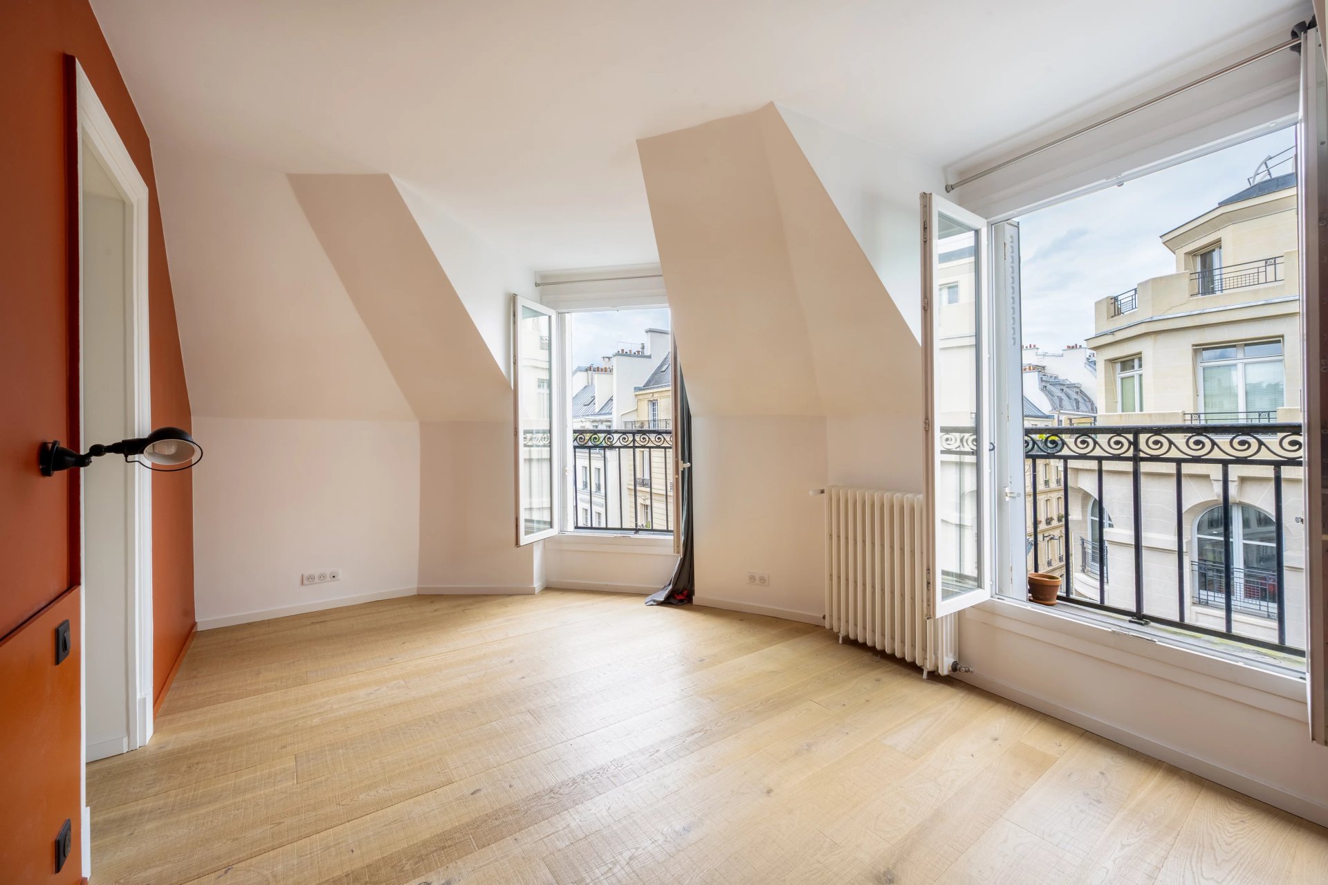 2 Bedroom Apartment/Flat's Image 6