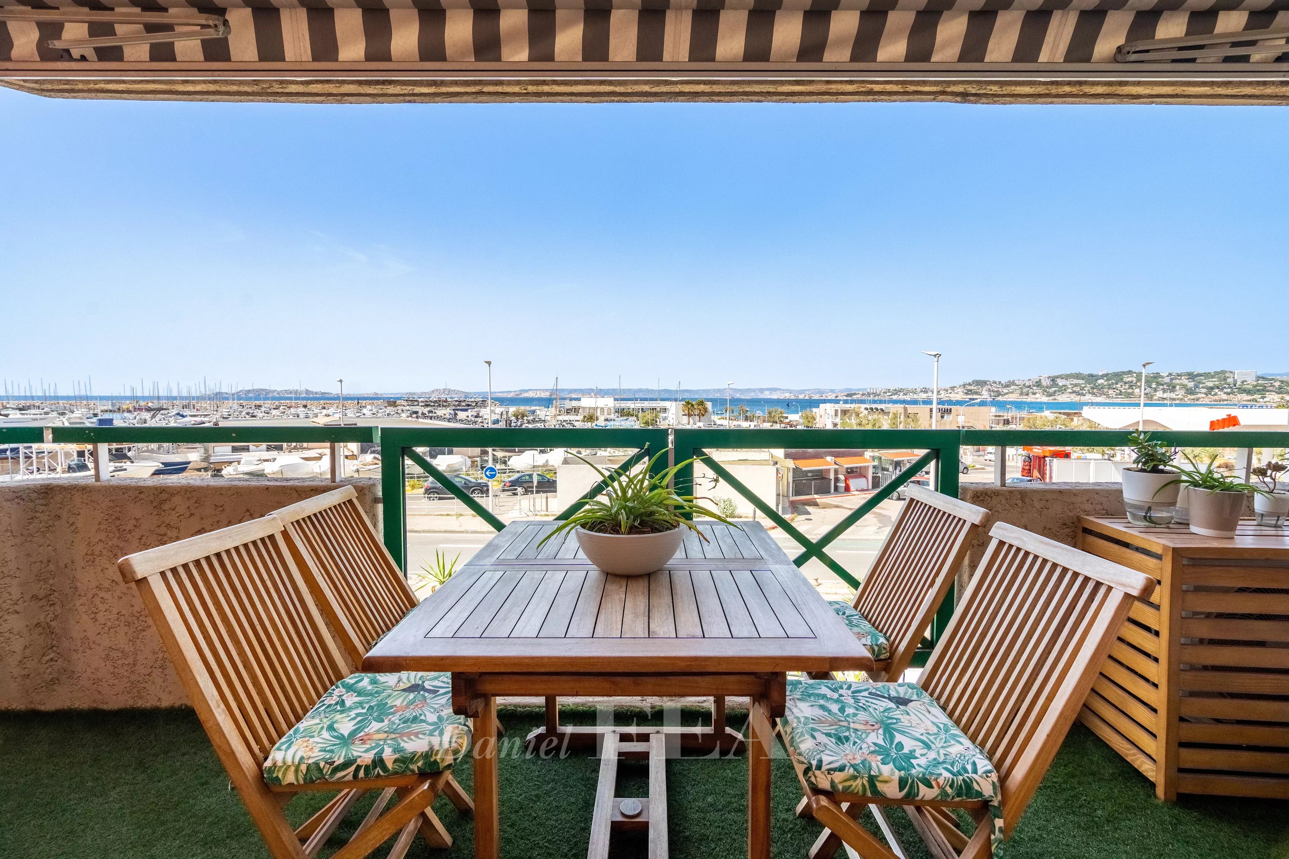 Marseille 8ème - appartement T3 vue mer