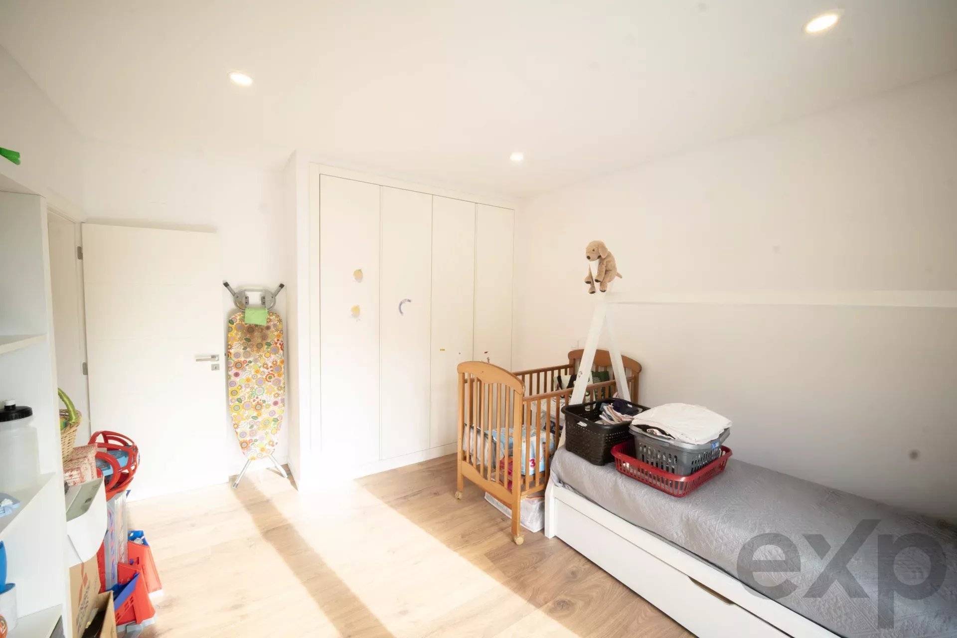 Excellent new 4-bedroom villa with pool 86417771 image 14