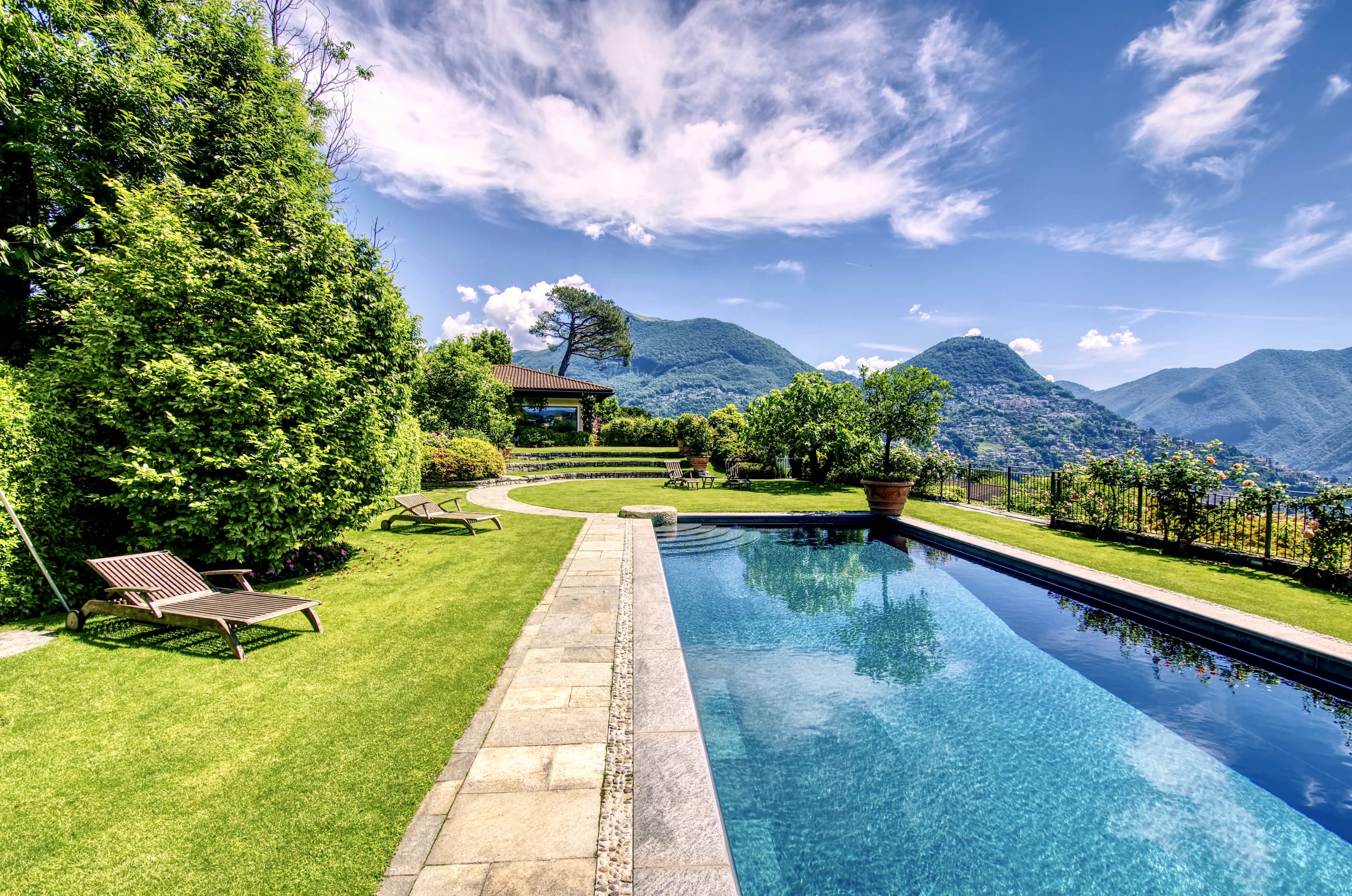 Villa in Massagno - Switzerland