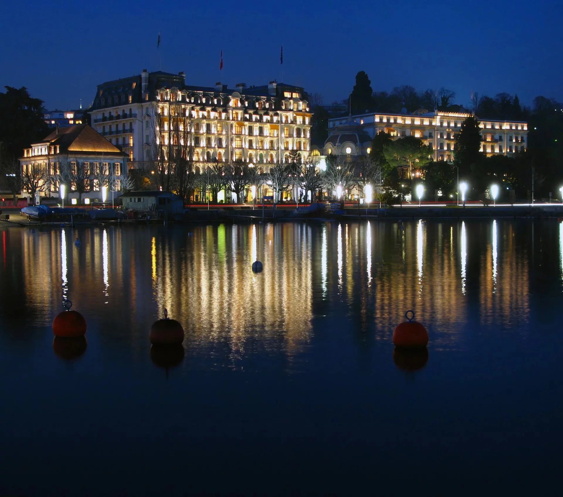 geneva,nouveau,riviera,beau-rivage,twilight,vaud,lausanne,belle,hotel,ouchy,resort,architecture,leman,palace,art,illumination,reflection,night,switzerland,swiss,epoque,water,lakeside,square,lakeshore,