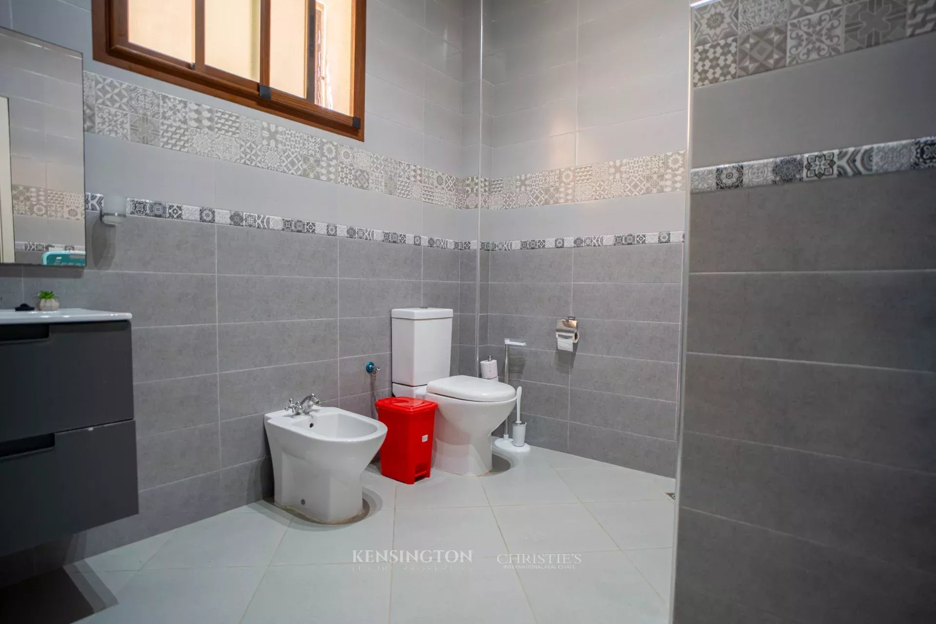 4 Bedroom Villa/Townhouse's Image 45
