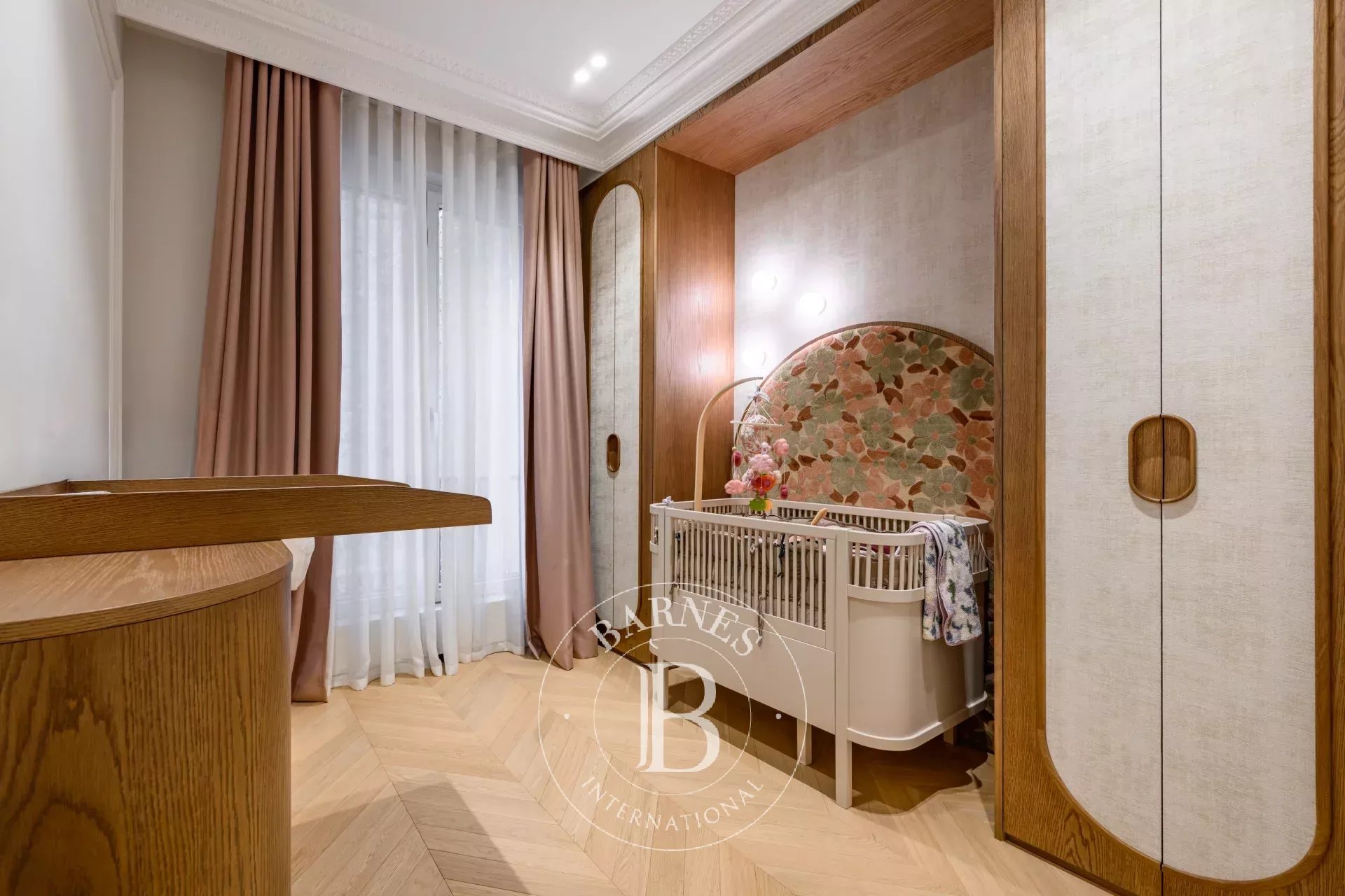 Daire Paris 17ème - picture 18