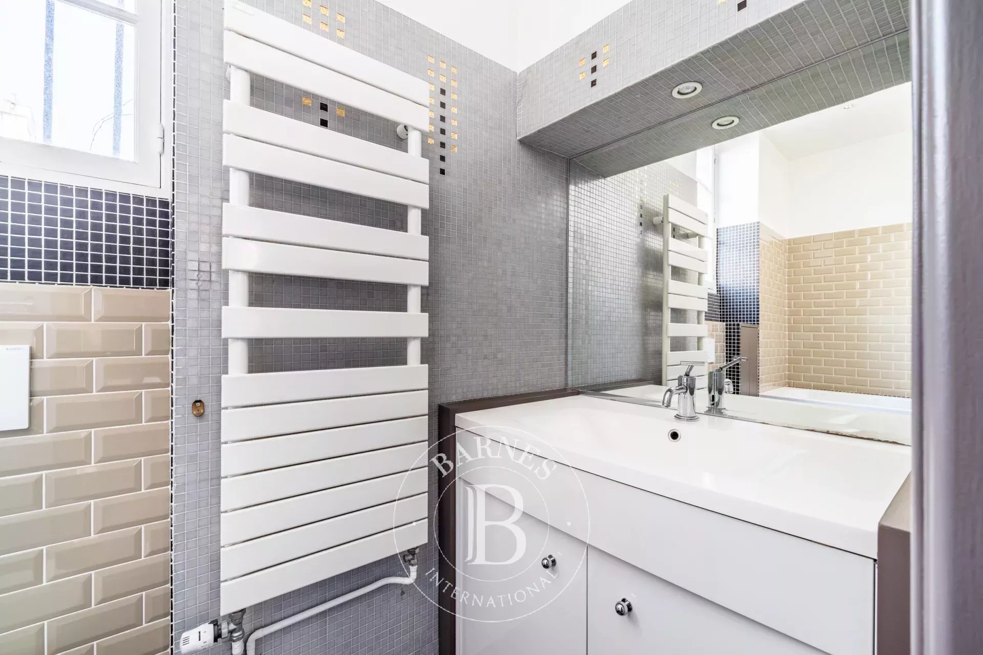 Daire Paris 3ème - picture 11